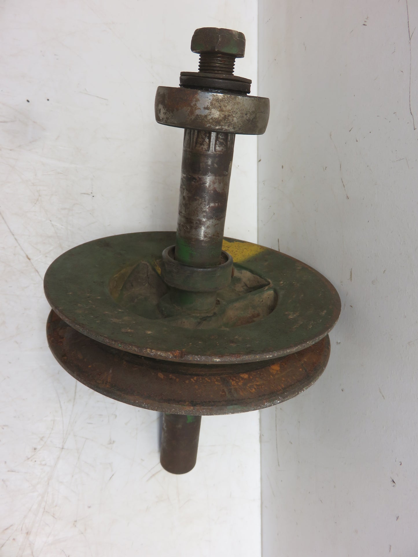 P1456H, P49376H John Deere Drive Shaft, Pulley For 30 Combine