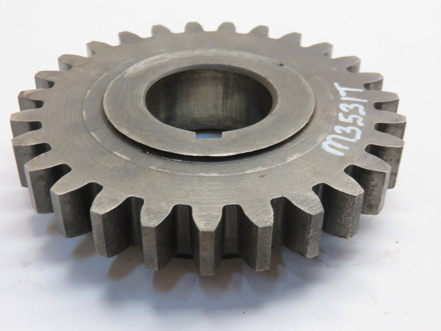 M3531T John Deere Fifth Speed Gear For 420