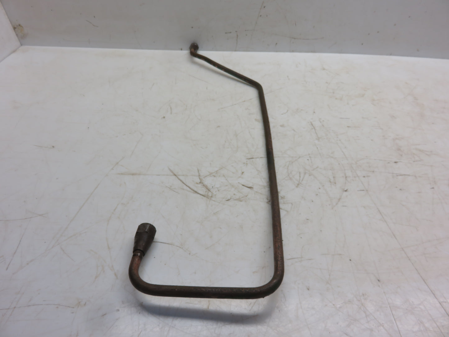 AR31553 John Deere Filter To Injector Pump Fuel Line For 4000, 4020