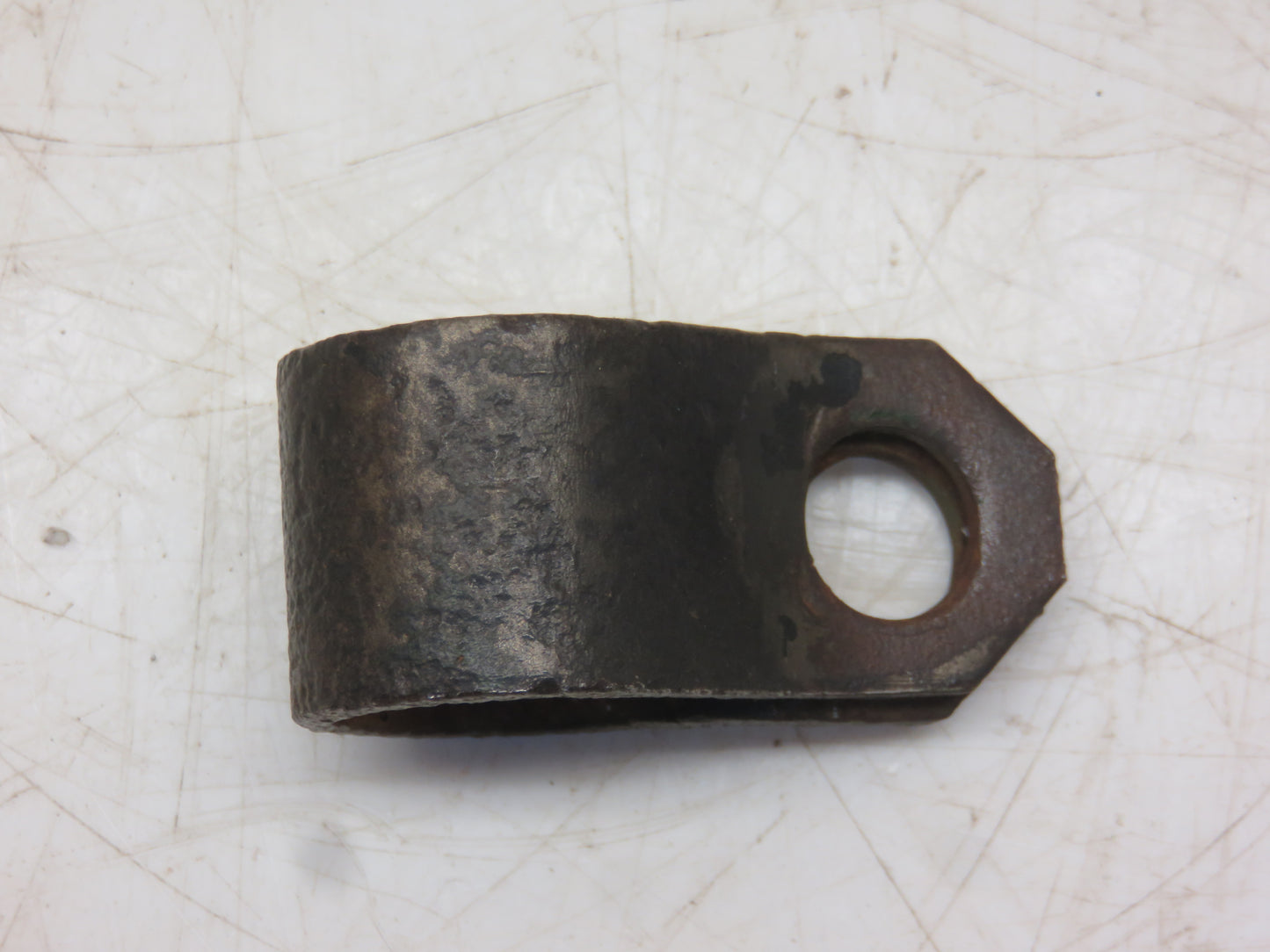 A2613R John Deere Light Bracket Clamp For A, AR, AO, B, G, H, 60, 620