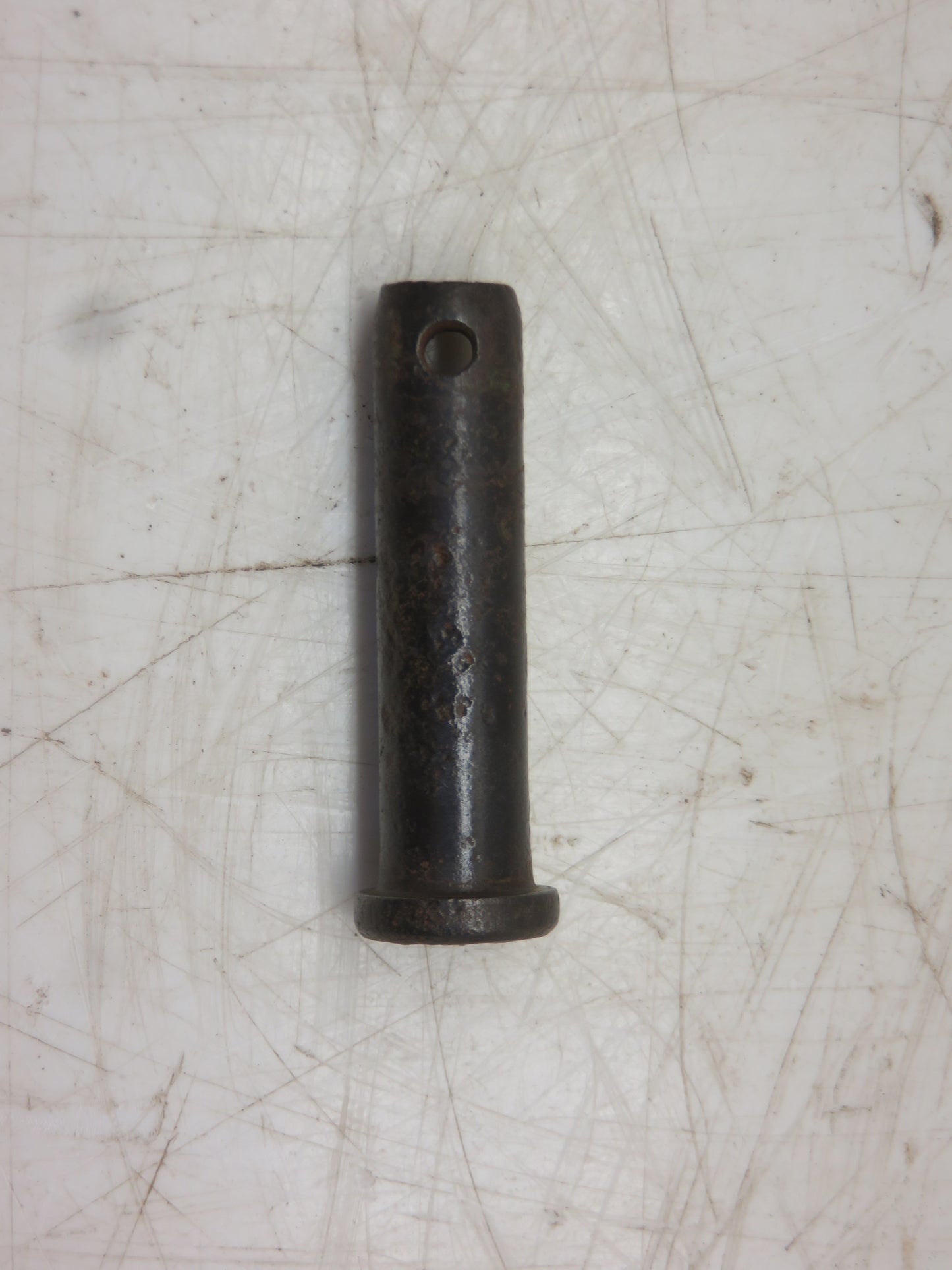 A3376R John Deere Pin For A, AR, AO, 60, 620, 3010, 4010, 5010, 3020, 4020, 5020, 6030