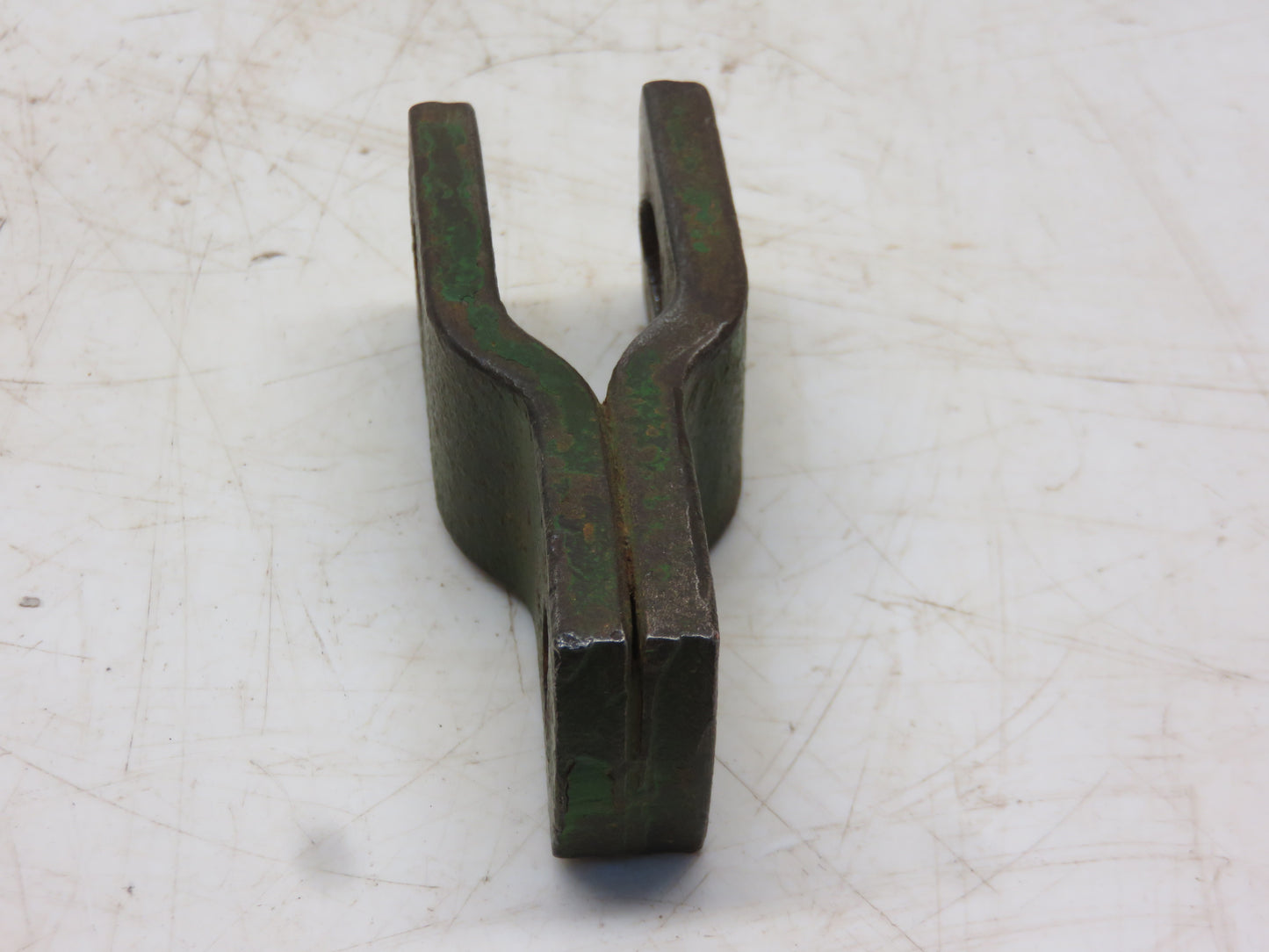 AM1079T John Deere Touch O Matic Lift Arm Yoke For MT