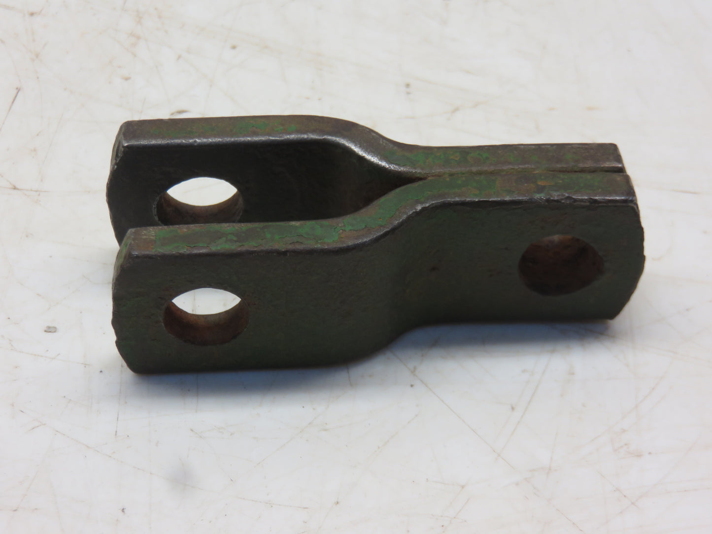 AM1079T John Deere Touch O Matic Lift Arm Yoke For MT