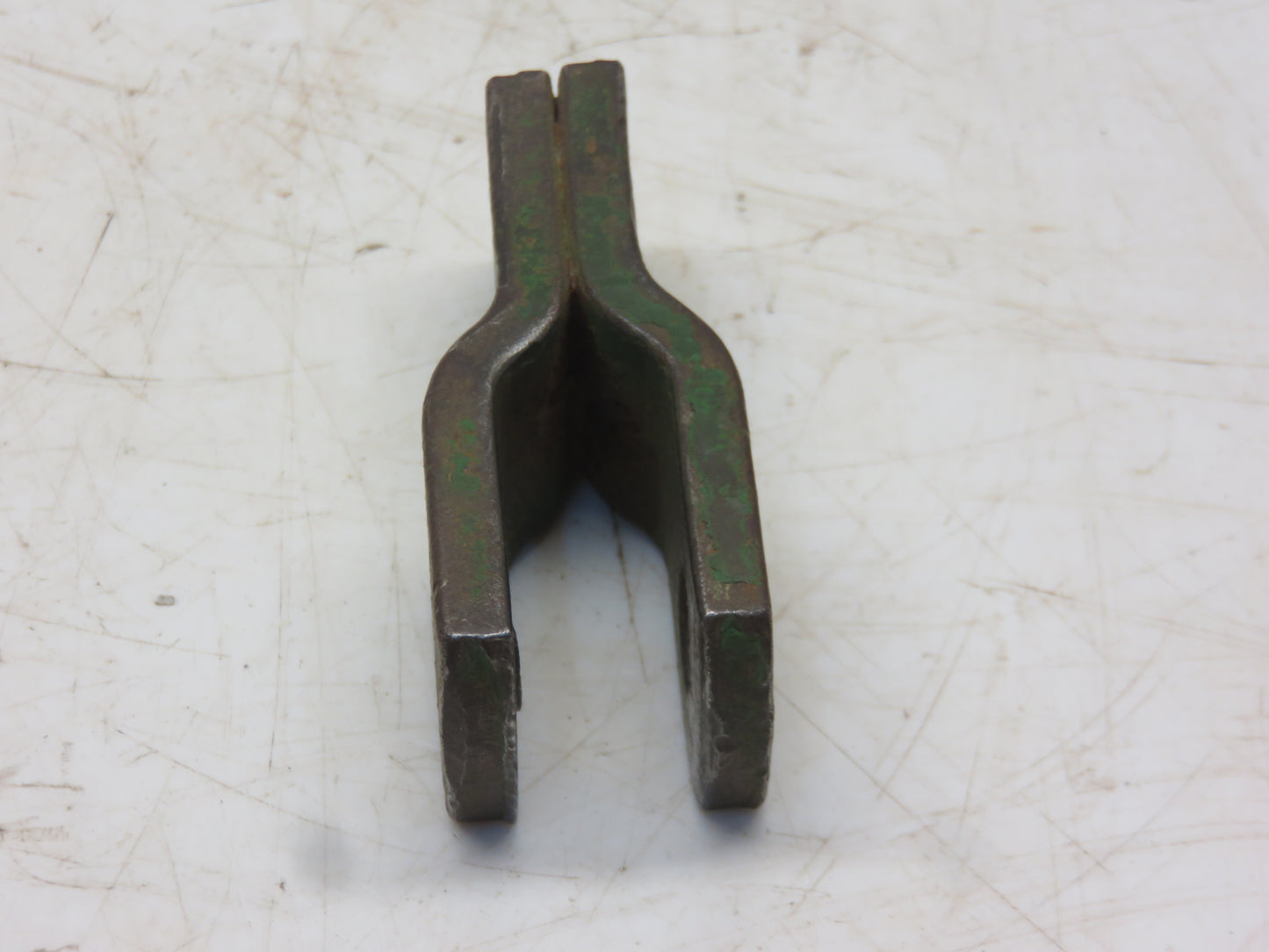 AM1079T John Deere Touch O Matic Lift Arm Yoke For MT