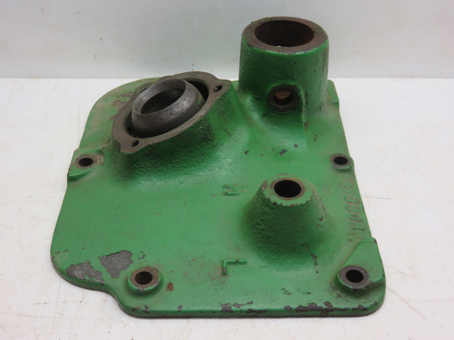 B1880R John Deere Transmission Cover For B