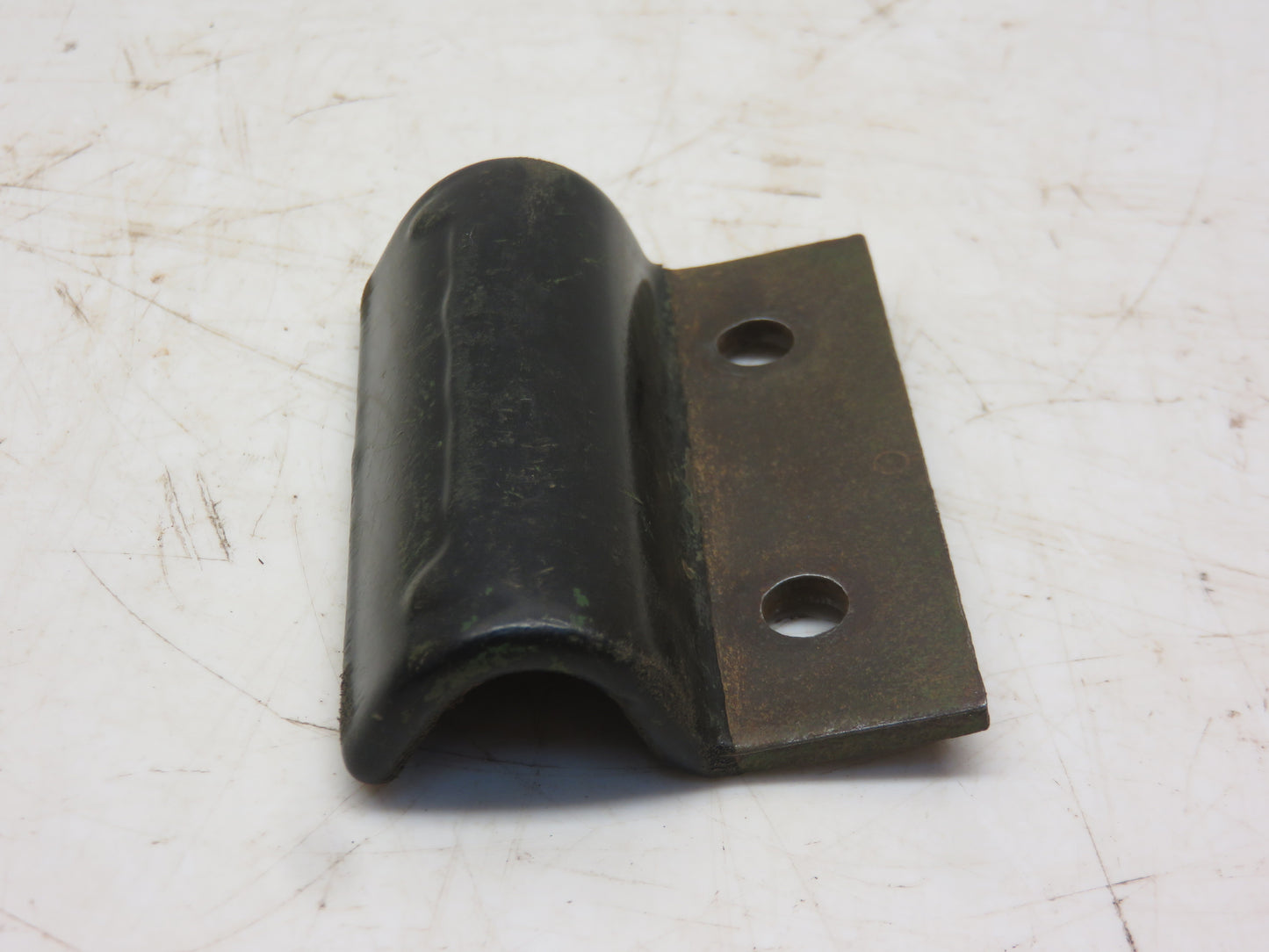 R27534 John Deere Hydraulic Line Clamp For 3010, 4010, 3020, 4000, 4020, 4320, 4520, 4620