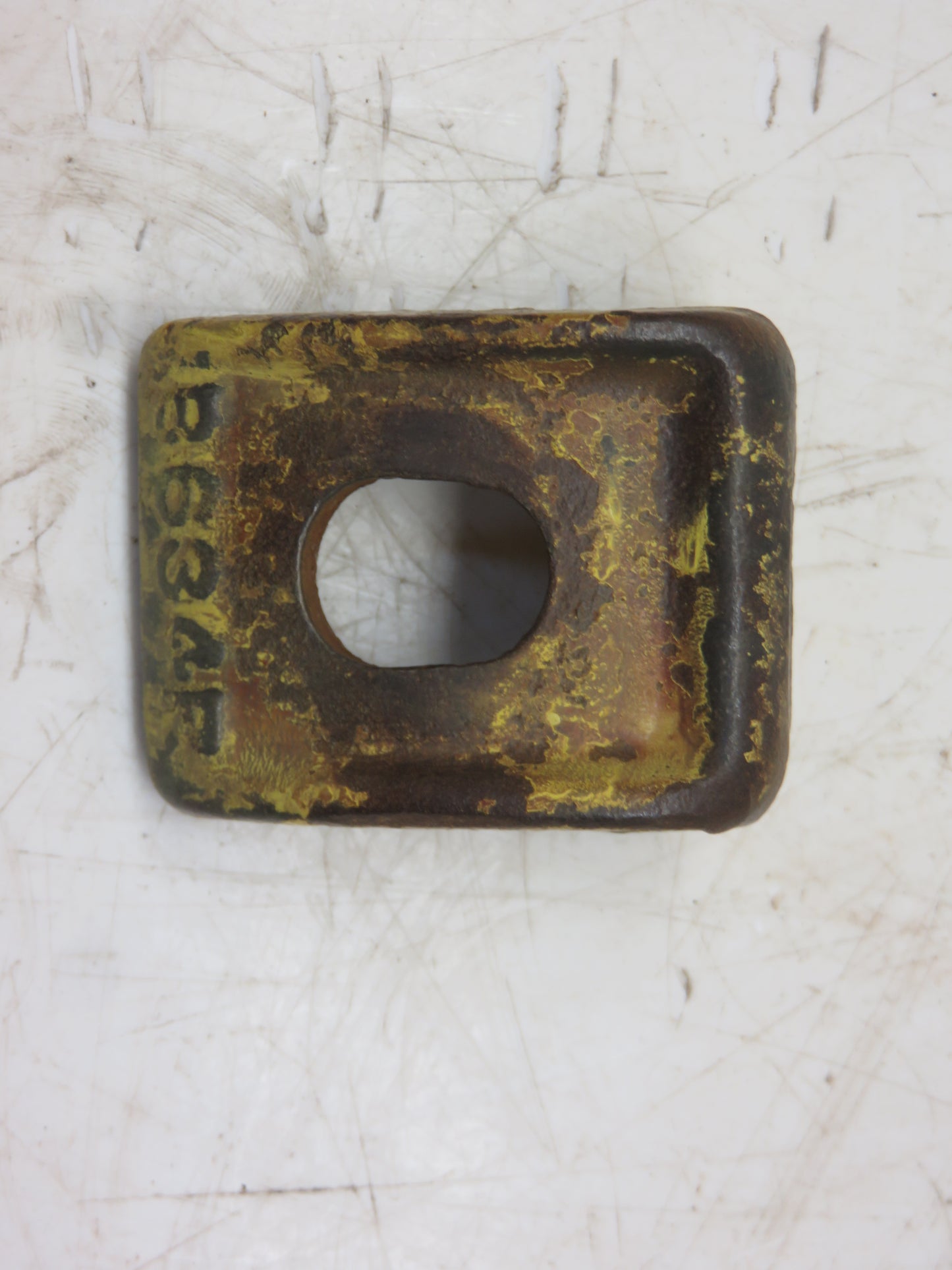 B634R John Deere Wheel Clamp For A, AR, AO, B, BR, BO, G, R, 60, 70, 80, 620, 720, 820