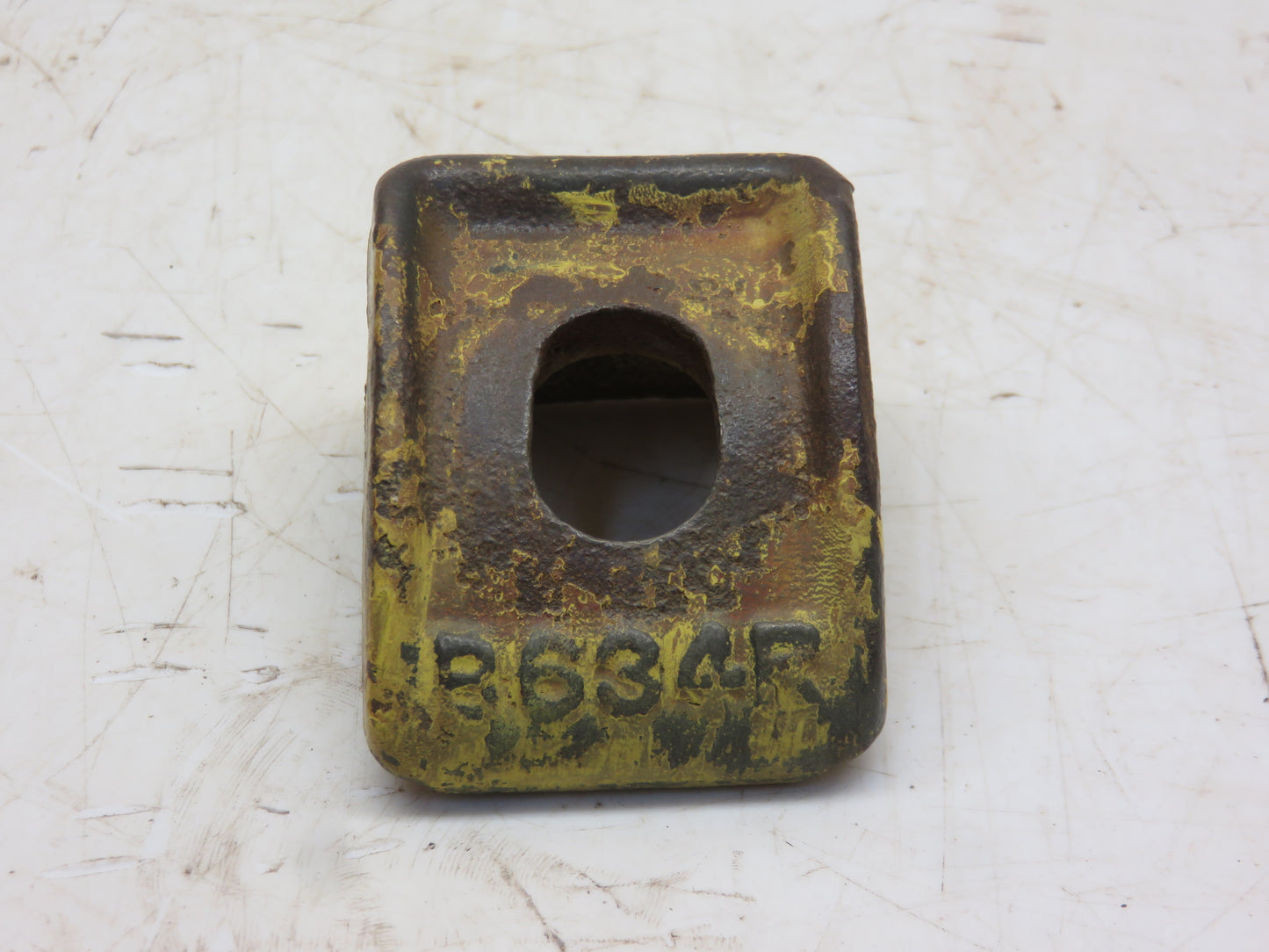B634R John Deere Wheel Clamp For A, AR, AO, B, BR, BO, G, R, 60, 70, 80, 620, 720, 820
