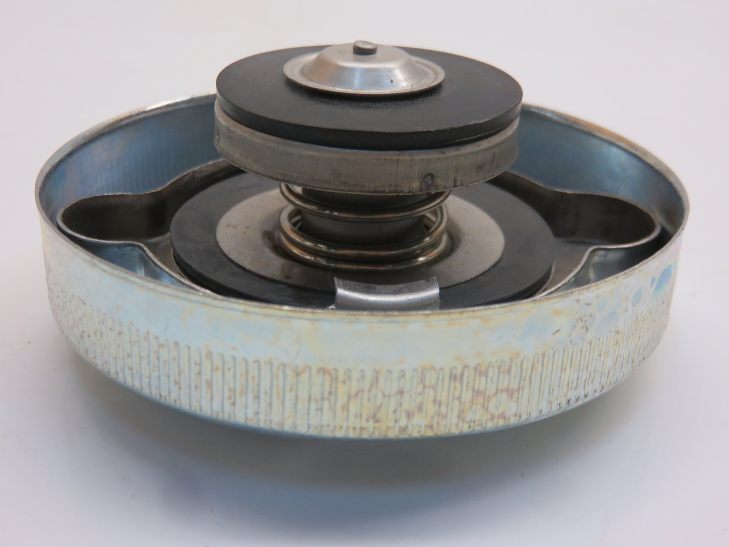 AA5757R John Deere Radiator Cap For 50, 60, 70, 80, 420, 520, 620, 720, 820