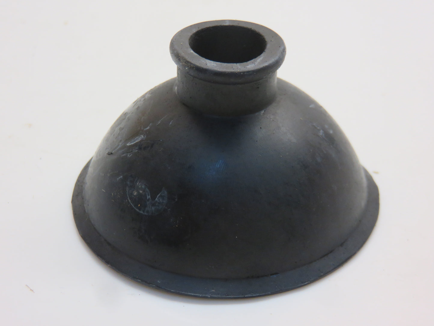 AL4022T John Deere Gear Shift Lever Boot For L, LA, LI, M, MT, 40, 320, 420, 330, 430