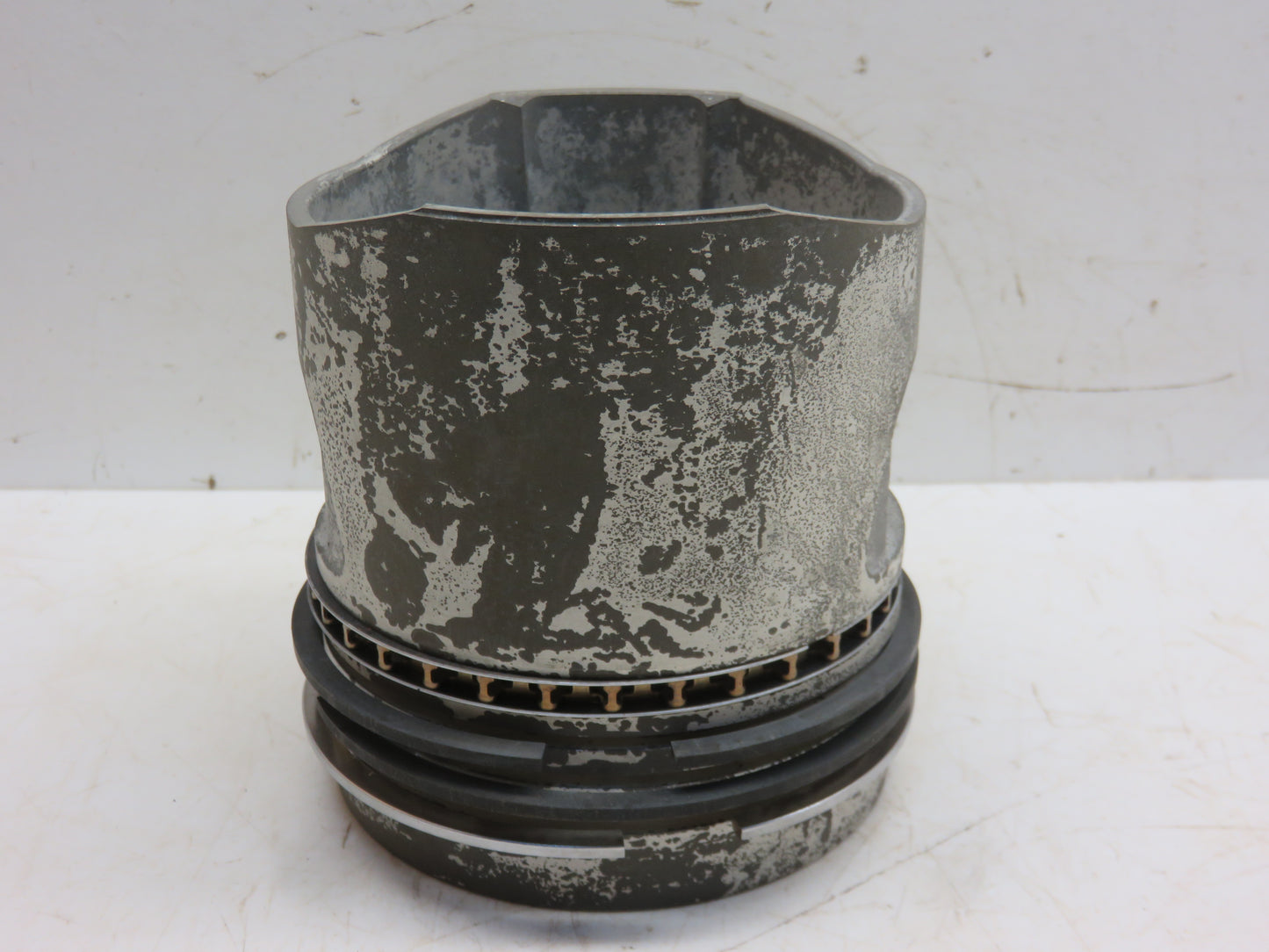 AR39769, AR45964 John Deere NOS Gas Piston For 3010, 4010, 3020, 4020