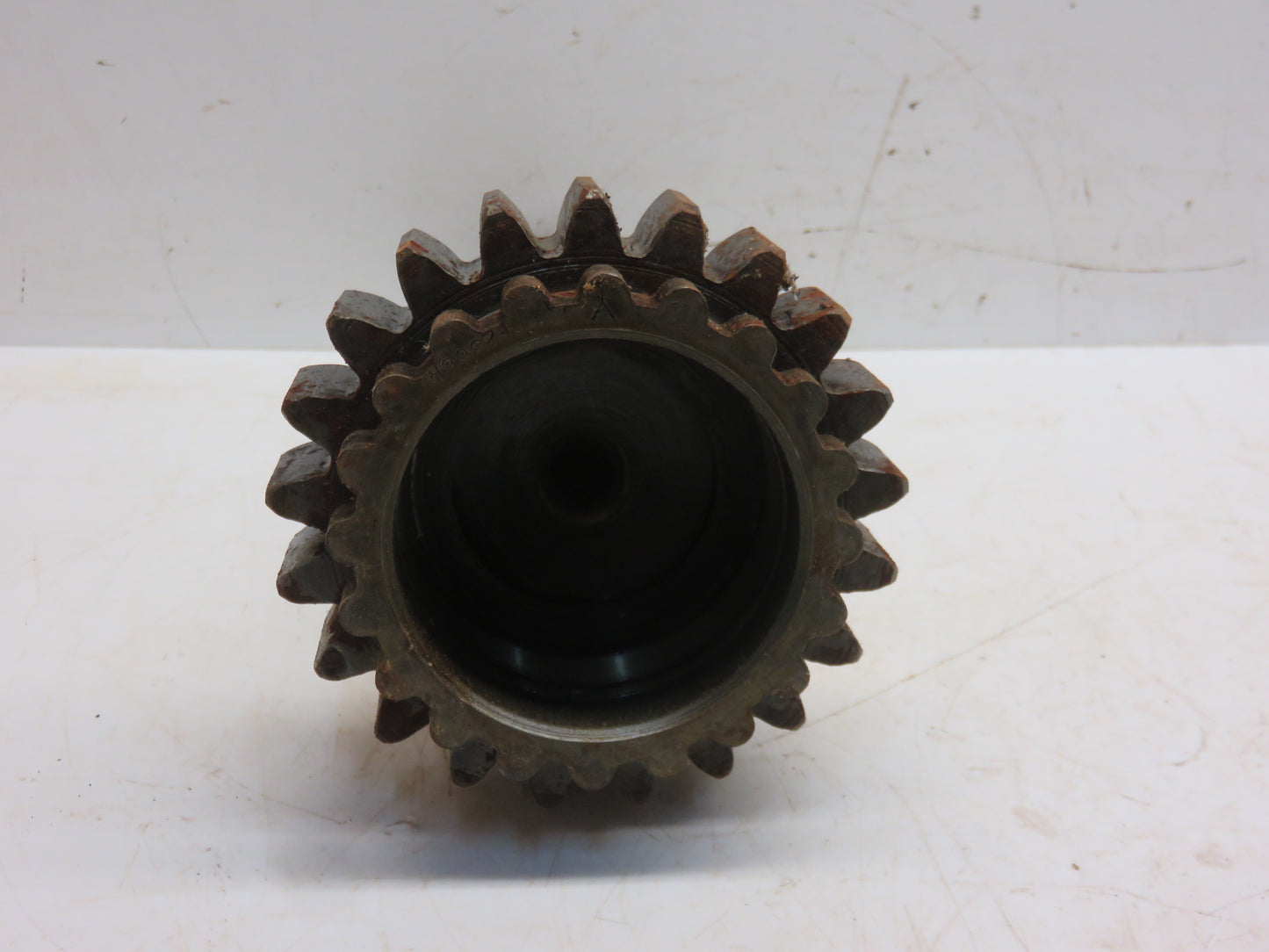 AF2351R John Deere NOS Transmission Driveshaft And Gear For 70