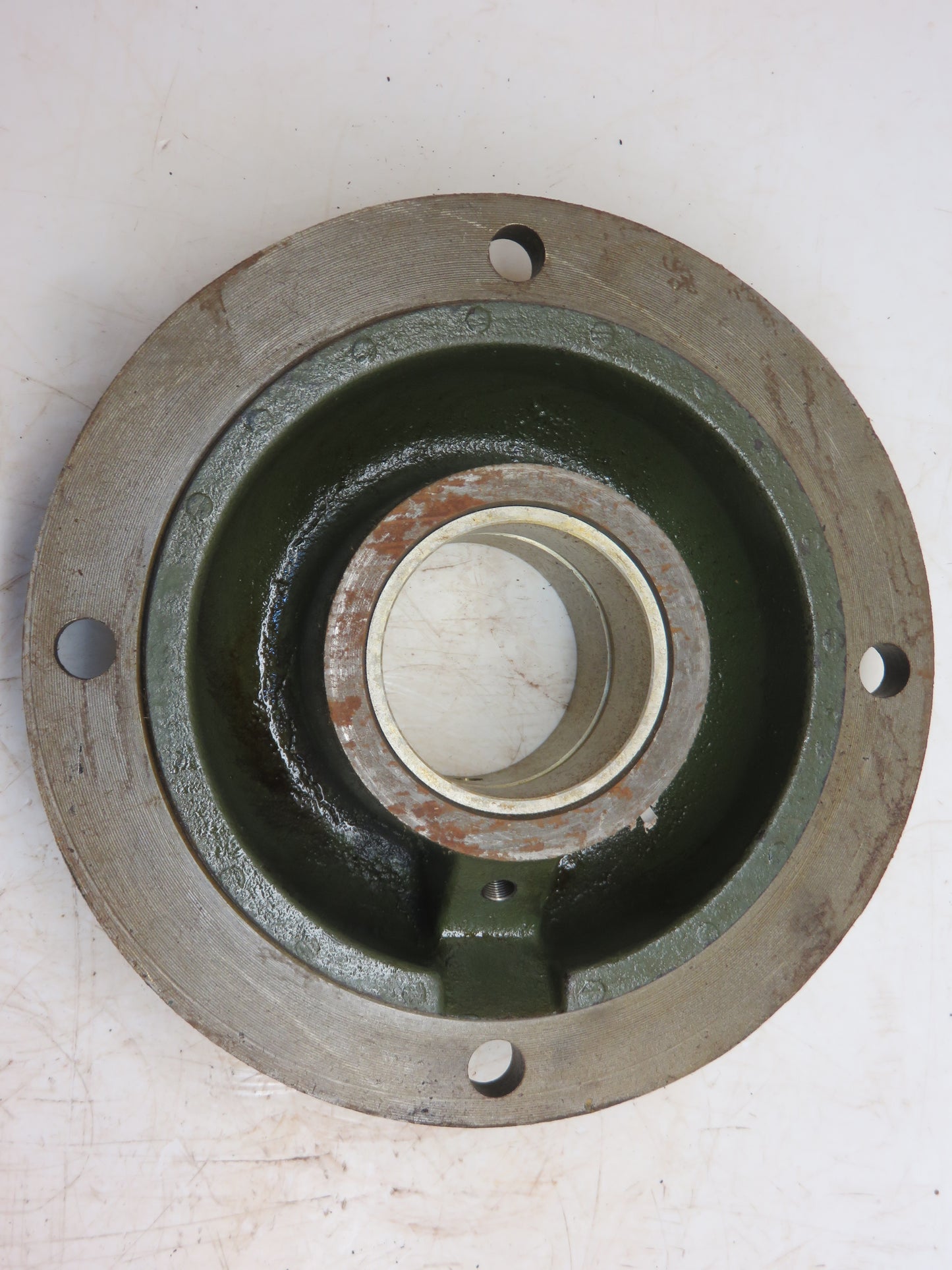 AF1312R, F1063R John Deere NOS Right Hand Main Bearing Housing With Bearing For G