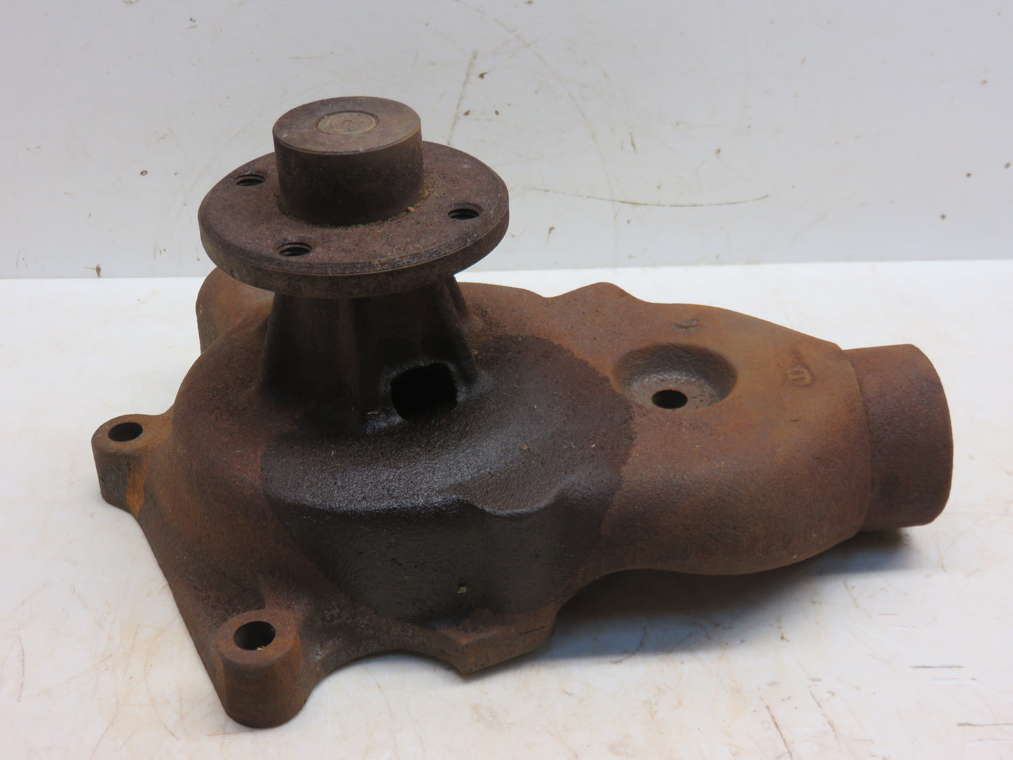 R34981, AR45330 John Deere NOS Water Pump For 3010, 4010, 3020, 4020