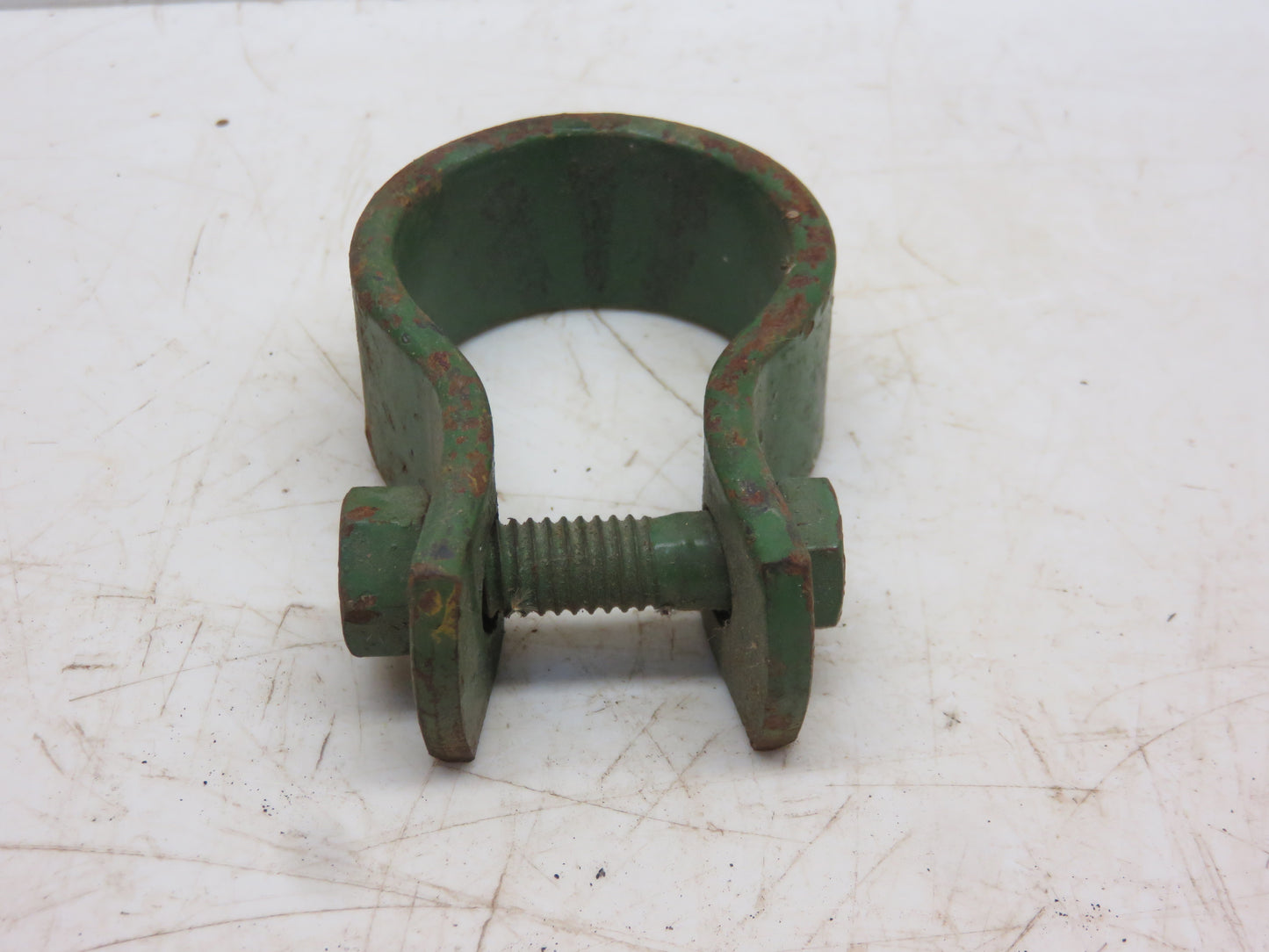 H636DA John Deere NOS Chain Clamp For Spike Tooth Harrows