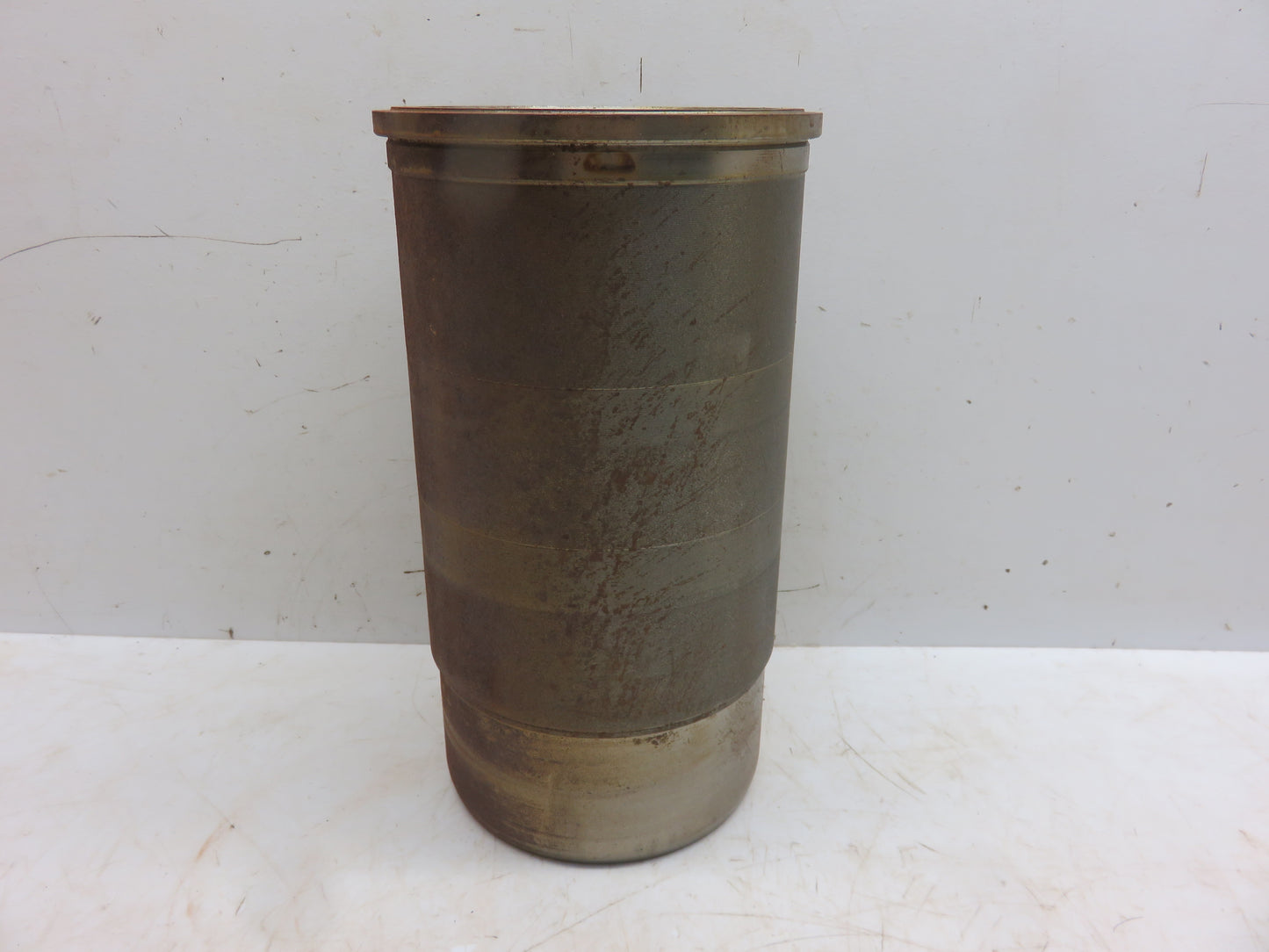 AR28192R John Deere NOS Piston Liner For 3010, 4010, 3020