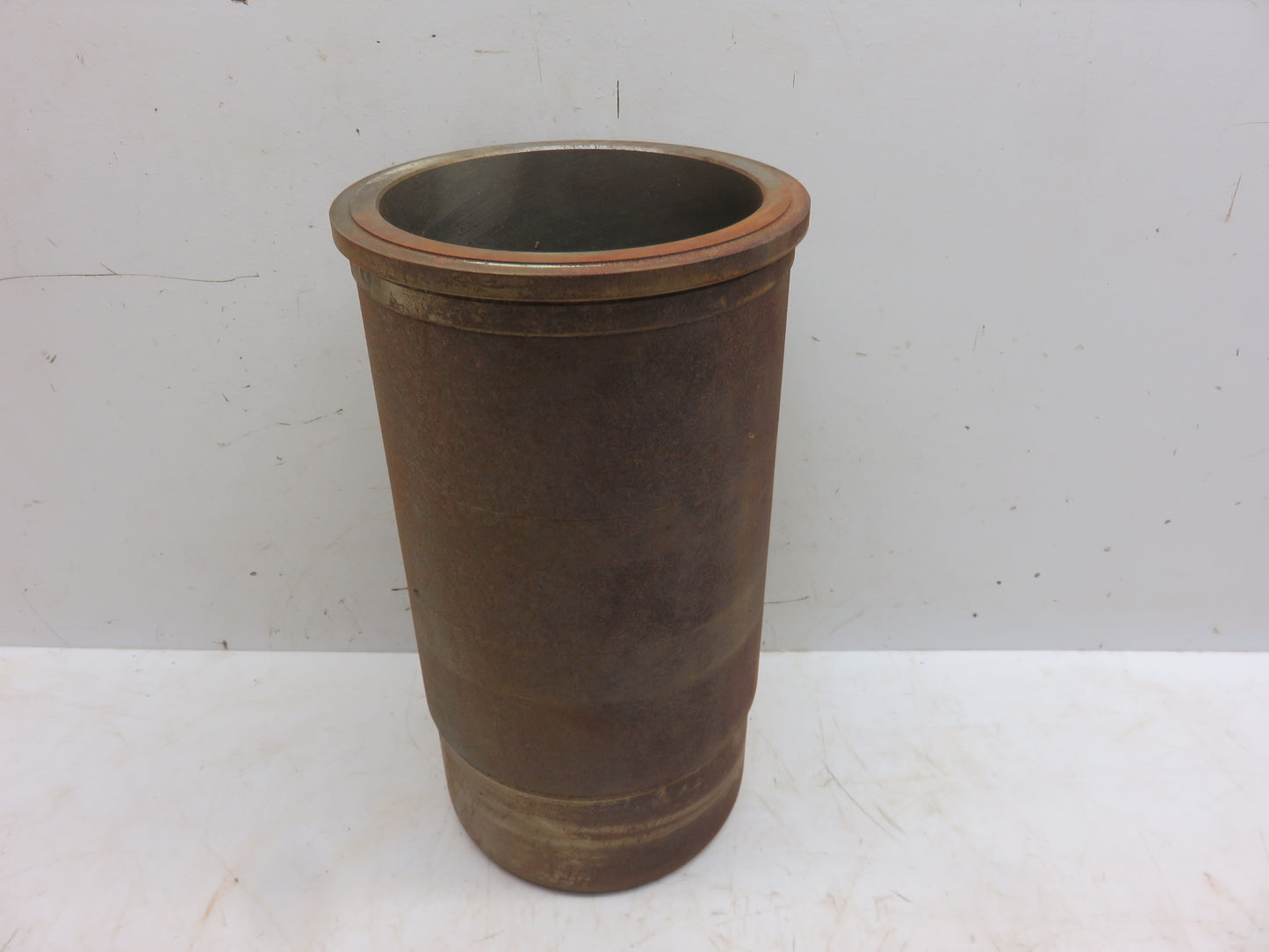 AR28192R John Deere NOS Piston Liner For 3010, 4010, 3020