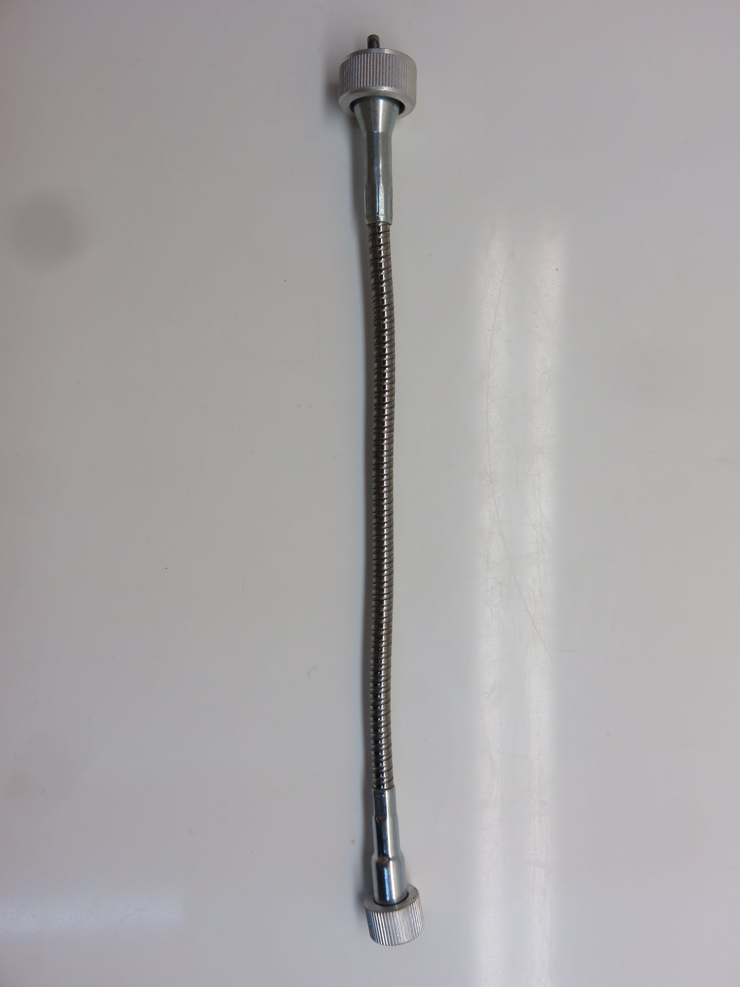 AB5135R, AR20829R John Deere Tachometer Cable For 520, 530