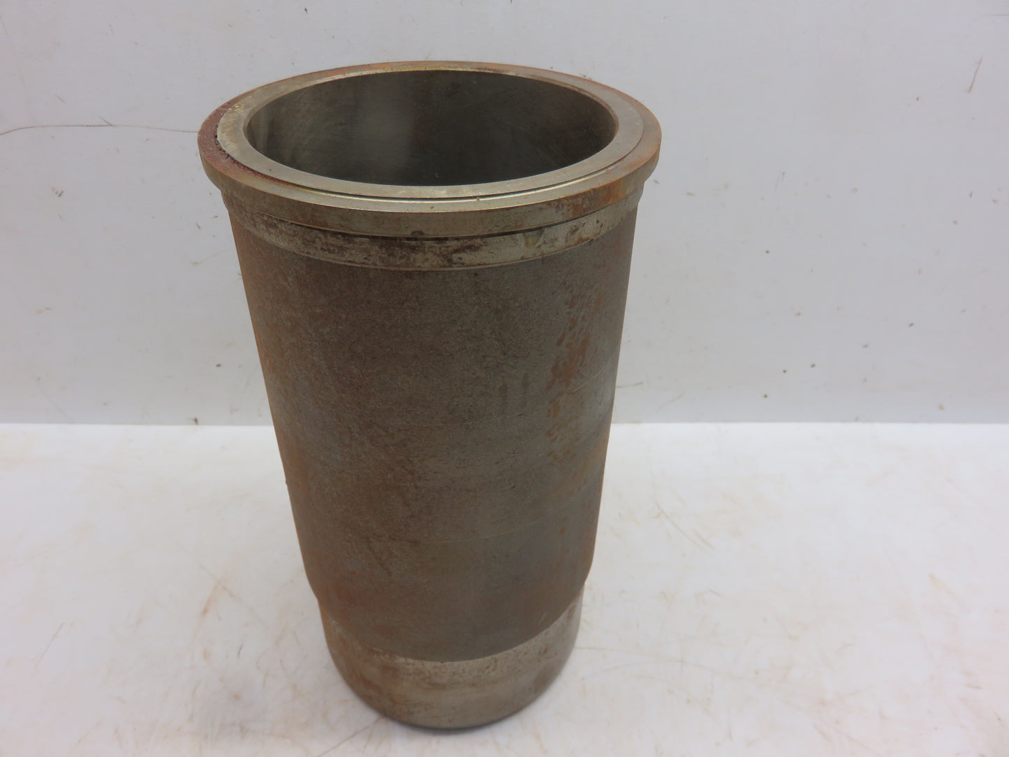 AR28192R John Deere NOS Piston Liner For 3010, 4010, 3020