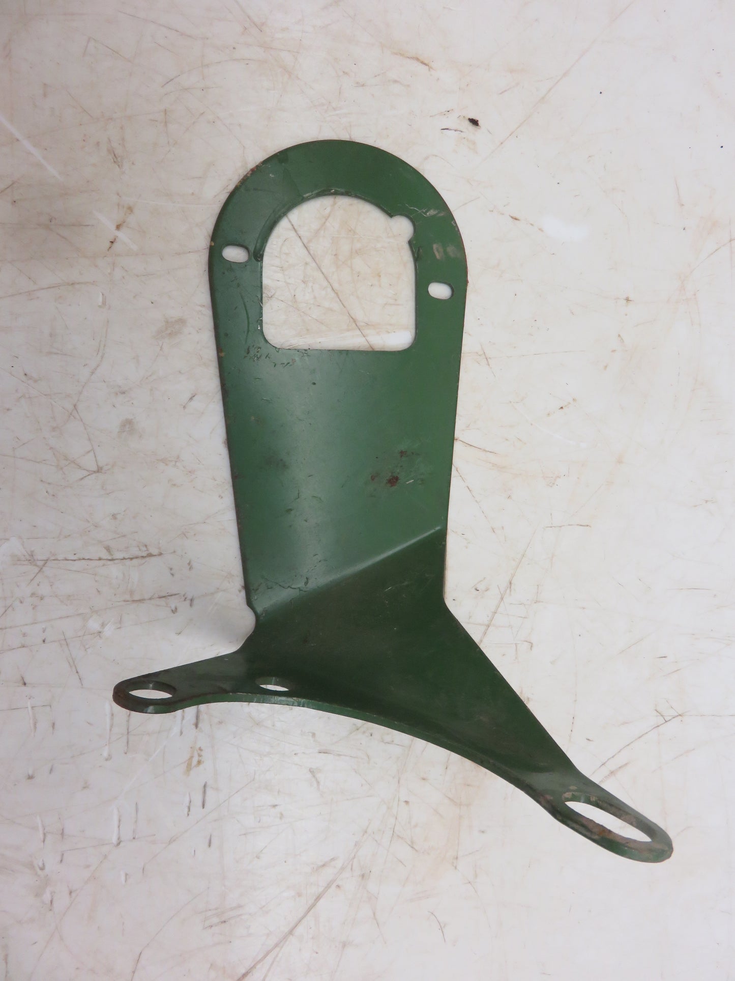 F1508R John Deere NOS Tachometer Mounting Bracket For G, 70