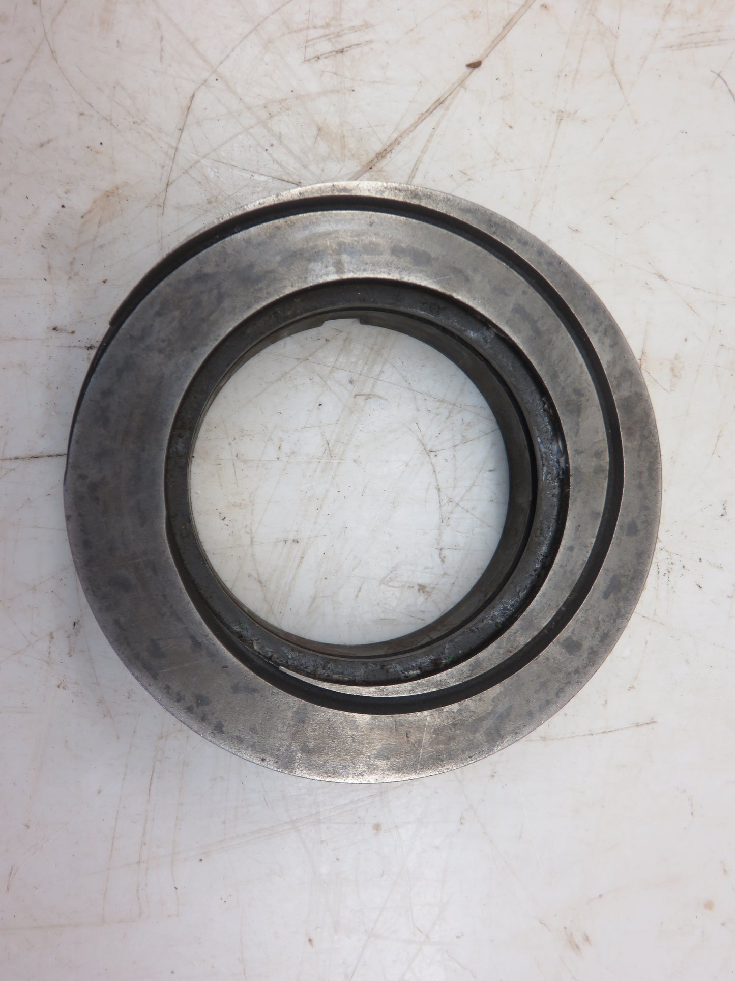 AB4463R, B129R John Deere Crankshaft Oil Slinger For B, 50, 520, 530