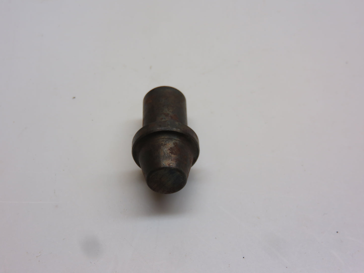 AM1514T John Deere Steering Shaft Stud For M, MT, 40, 320, 420, 330, 430, 435, 1010