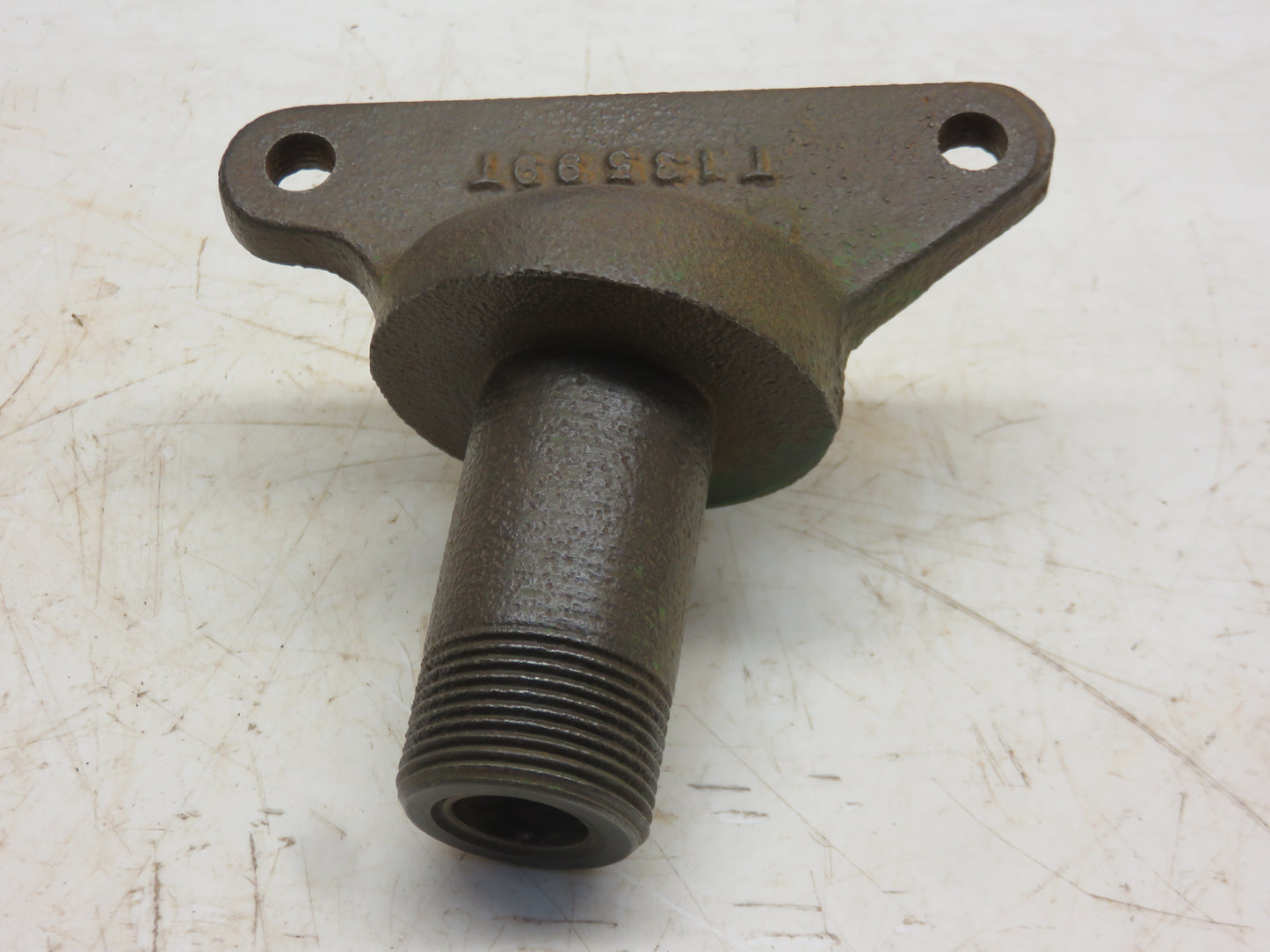 AT12621, T13599 John Deere Left Hand Quadrant Shaft Bracket For 2010