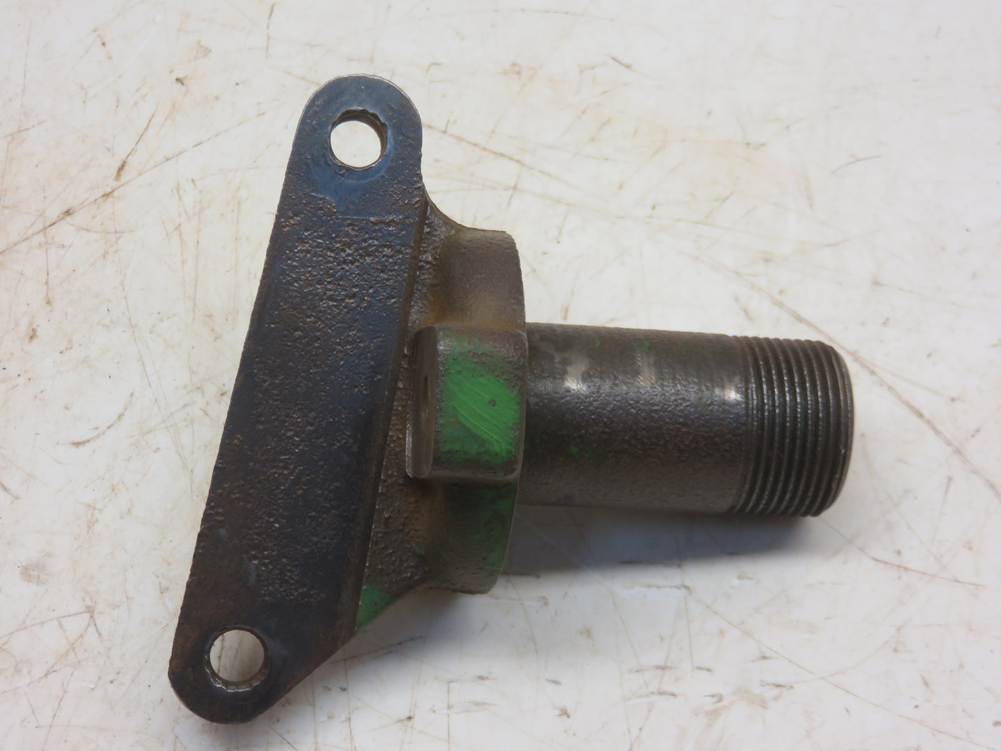 AT12621, T13599 John Deere Left Hand Quadrant Shaft Bracket For 2010