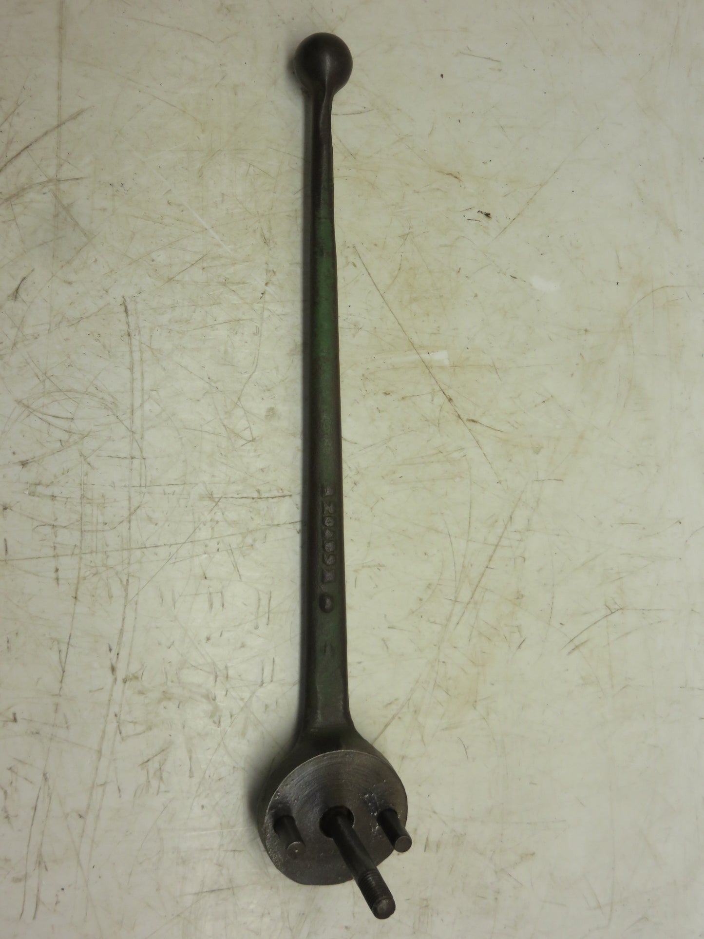 AR20632R, R20499R John Deere Throttle Lever For 520, 530, 630, 730