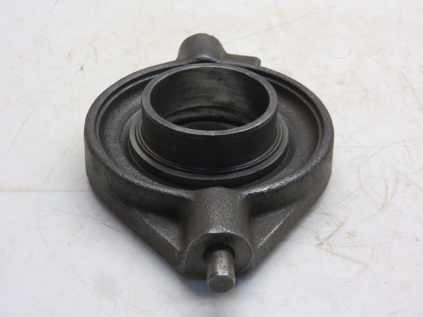 AR31259, R32169 John Deere PTO Clutch Operating Sleeve For 3020