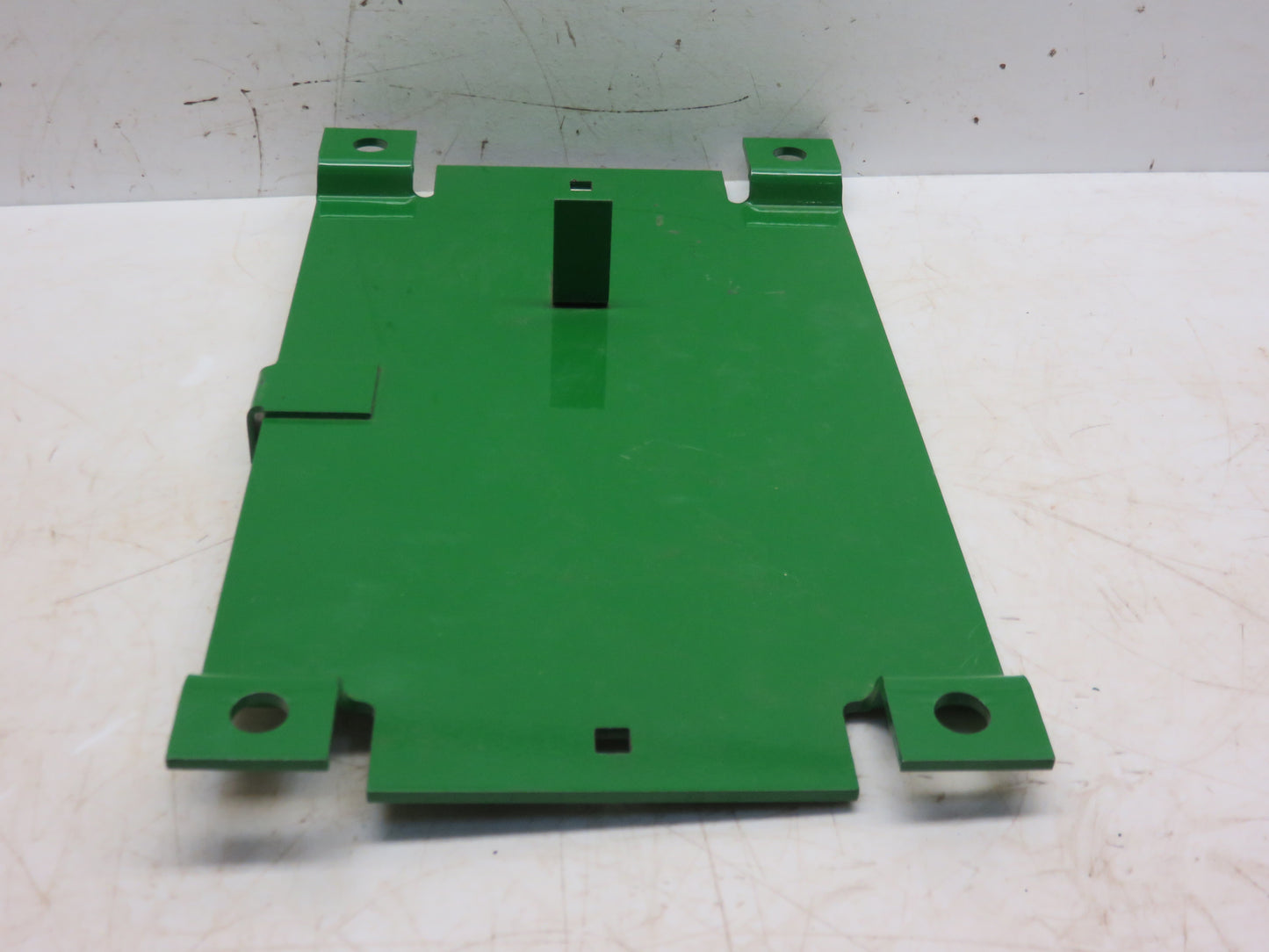 AB3585R, AR1326R John Deere Battery Base For AR, AO, B, R, 60, 80, 820, 830