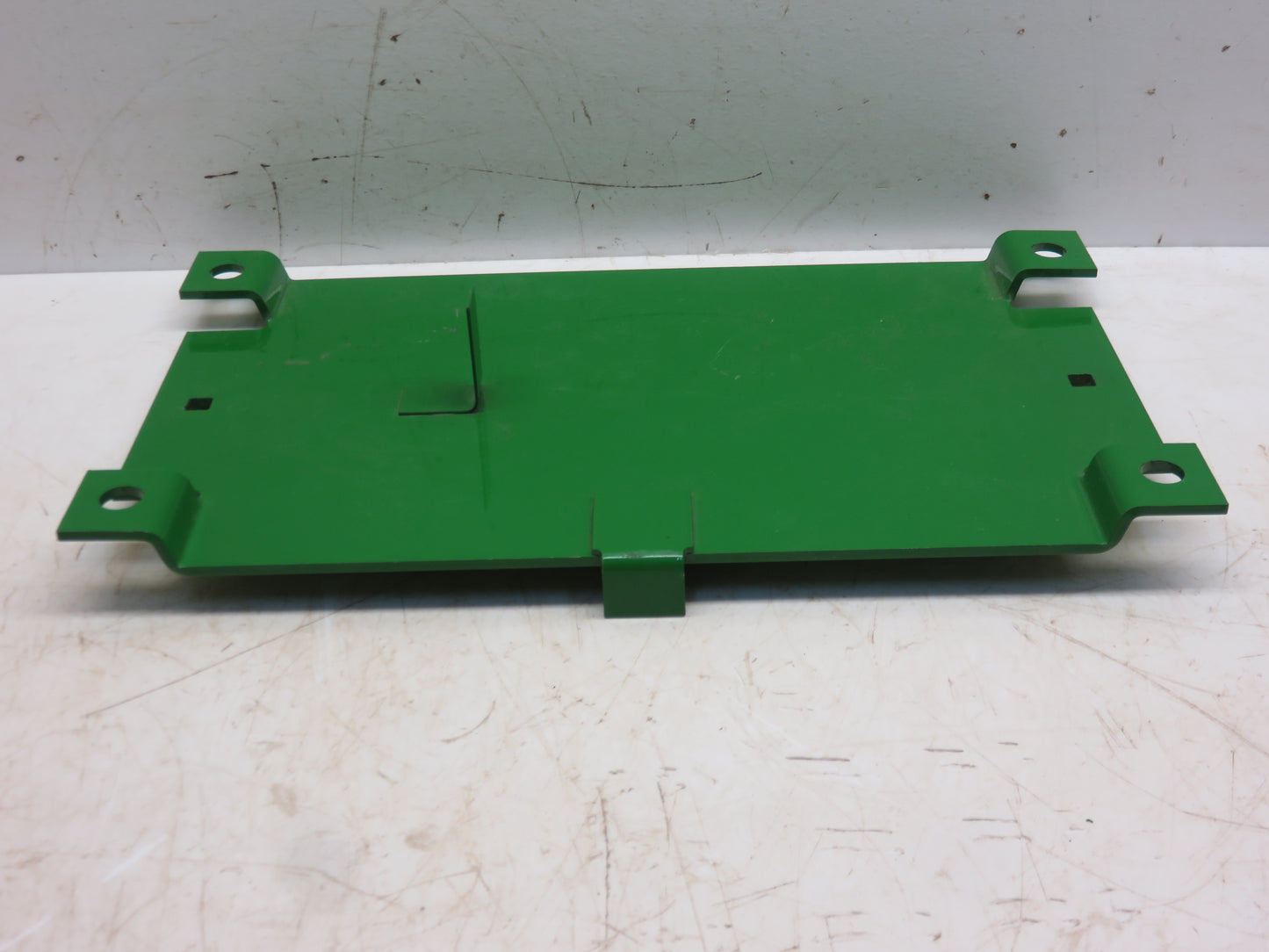 AB3585R, AR1326R John Deere Battery Base For AR, AO, B, R, 60, 80, 820, 830
