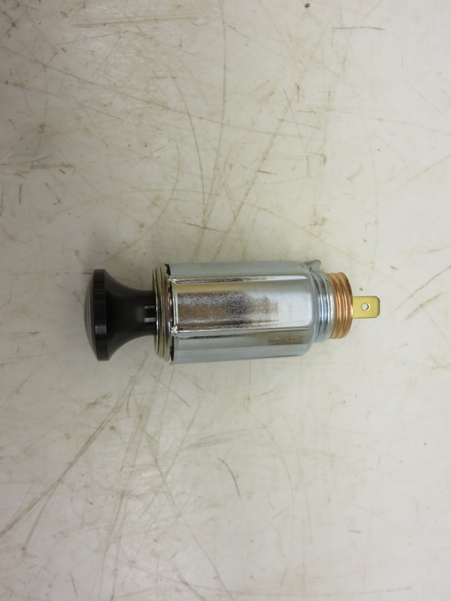 AM1949T John Deere Reproduction 6 Volt Cigarette Lighter For 40, 420, 430, 70,