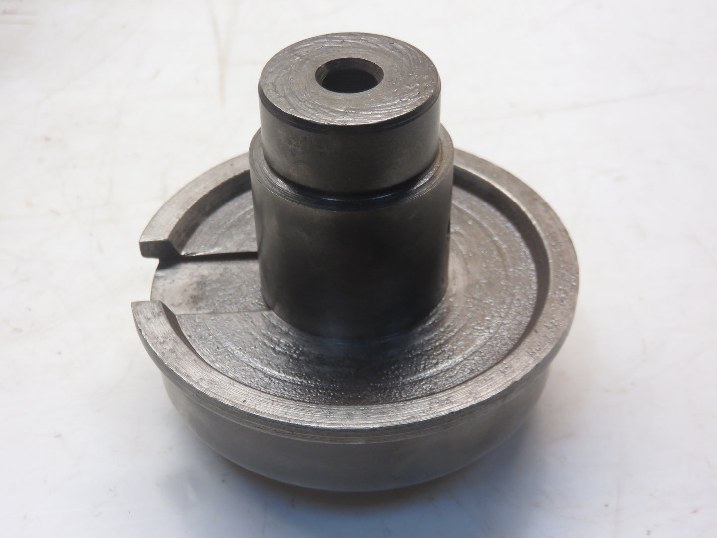 AR42223 John Deere PTO Idler Gear Shaft With Quill For 2510, 2520, 3020