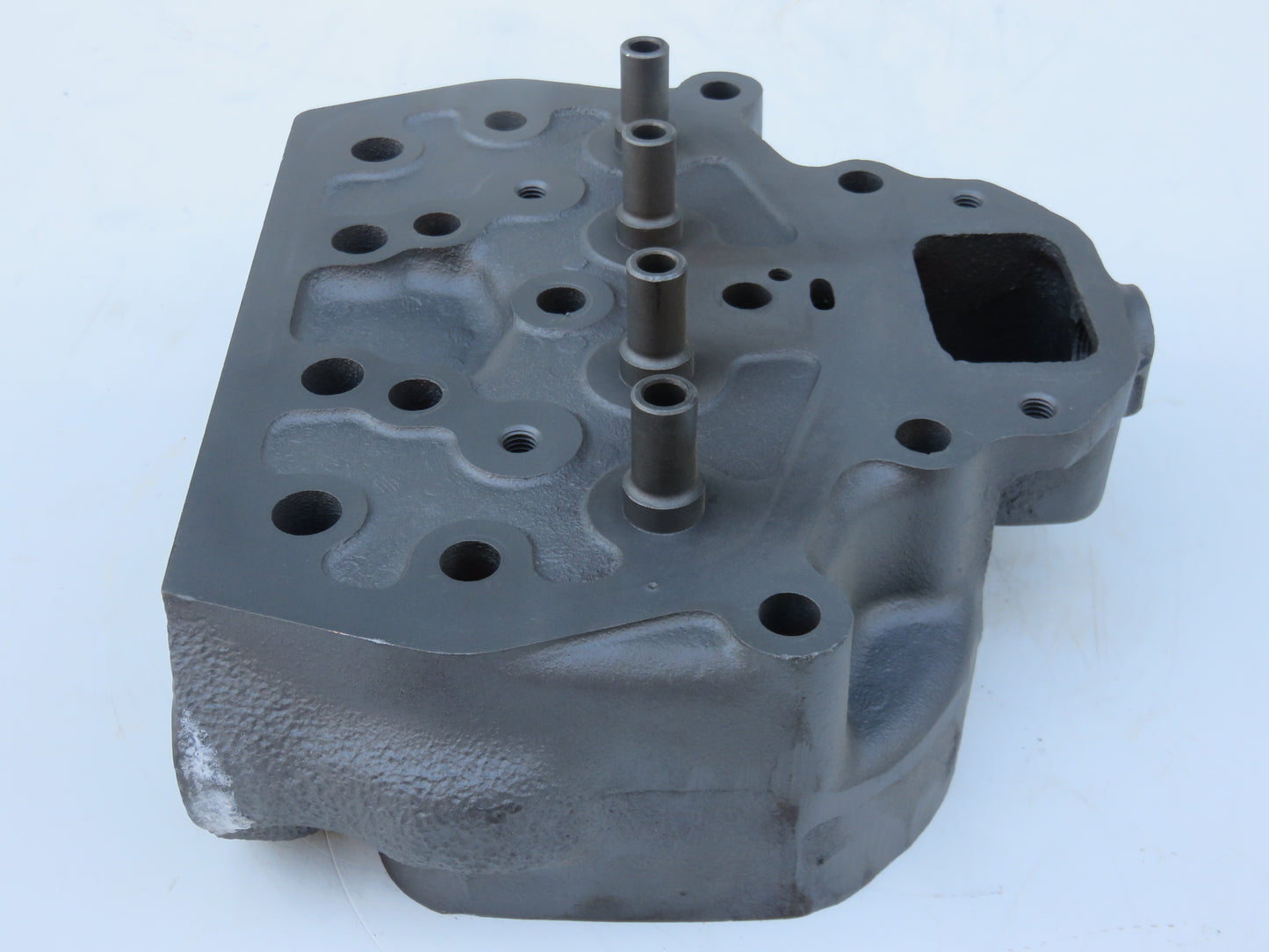 B3204R, AB4634R John Deere Cylinder Head For 50