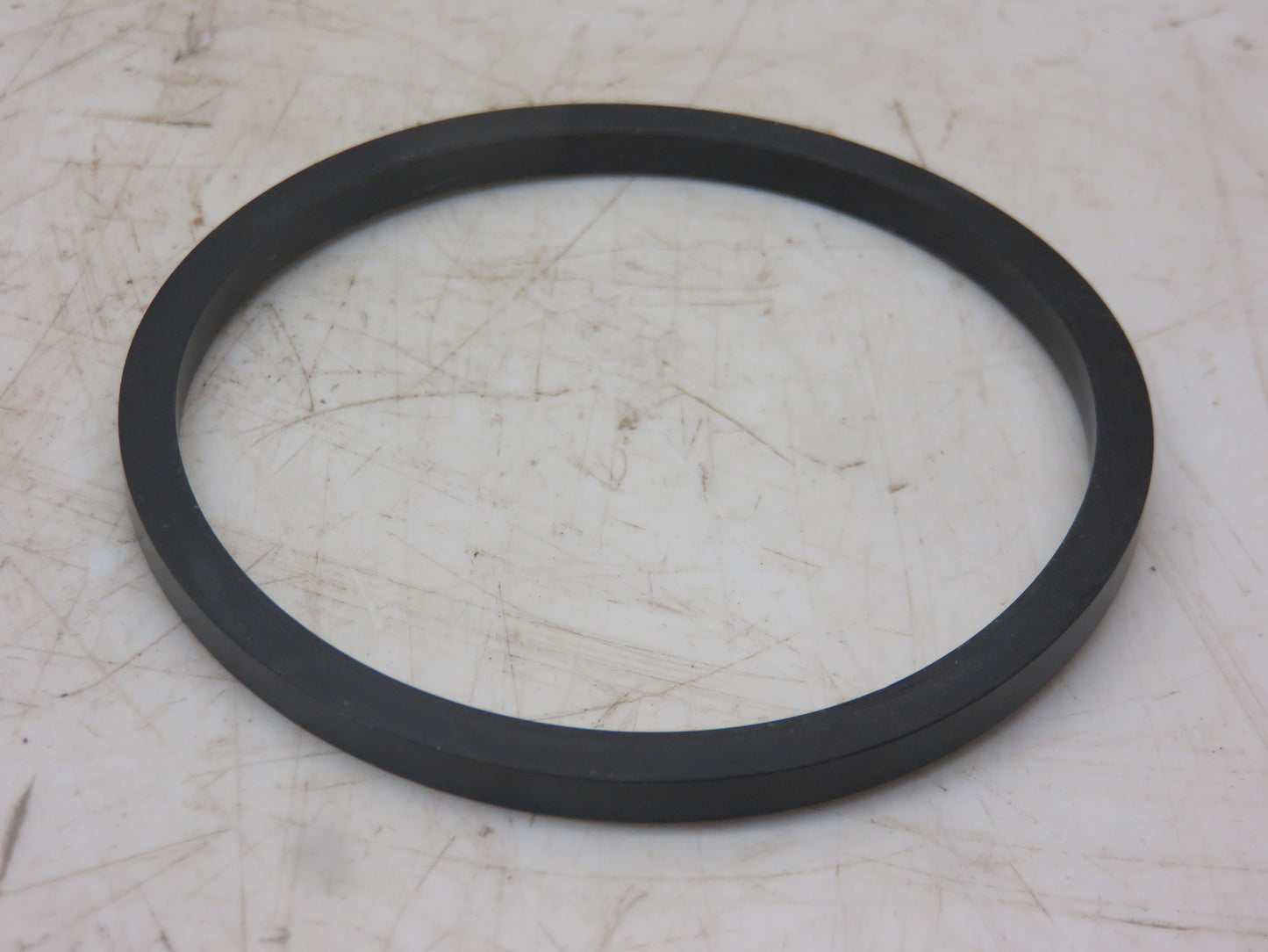 A4224R John Deere Crankshaft Oil Slinger Rubber Seal For A, 60, 70, 620, 720