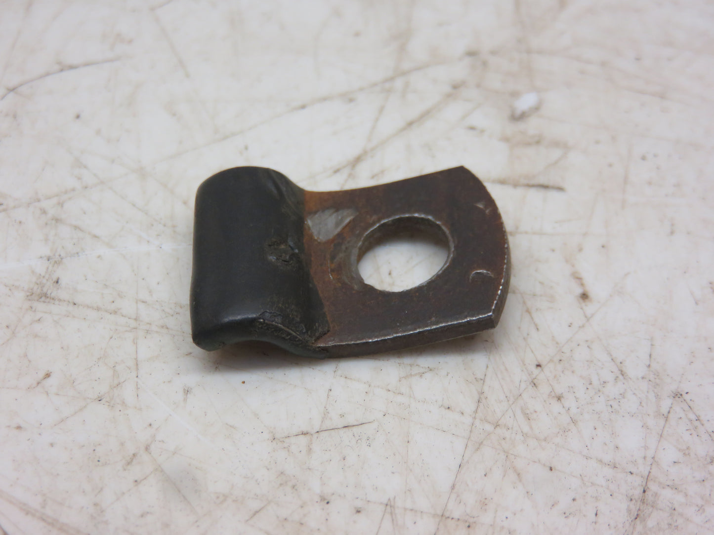 R27540, R31654 John Deere Clamp For 2510, 3010, 4010, 5010, 2520, 3020, 4020