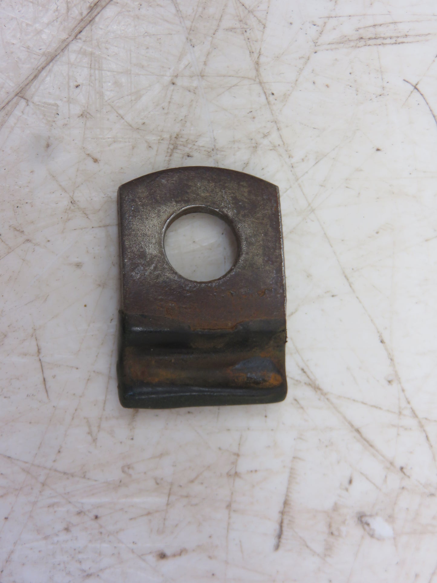 R27540, R31654 John Deere Clamp For 2510, 3010, 4010, 5010, 2520, 3020, 4020
