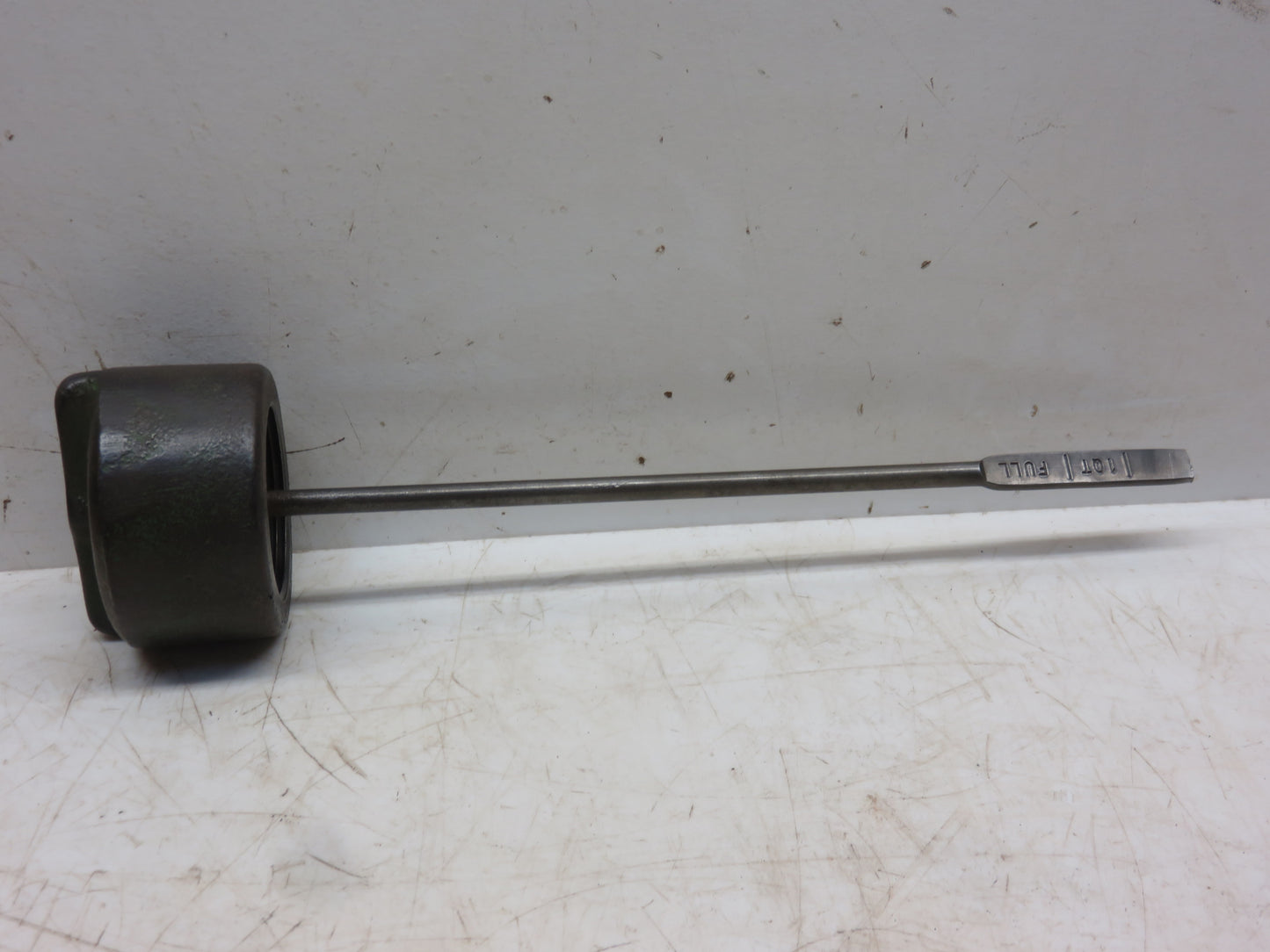 AR620R, R750R John Deere Power Trol Oil Fill Cap With Dip Stick For R