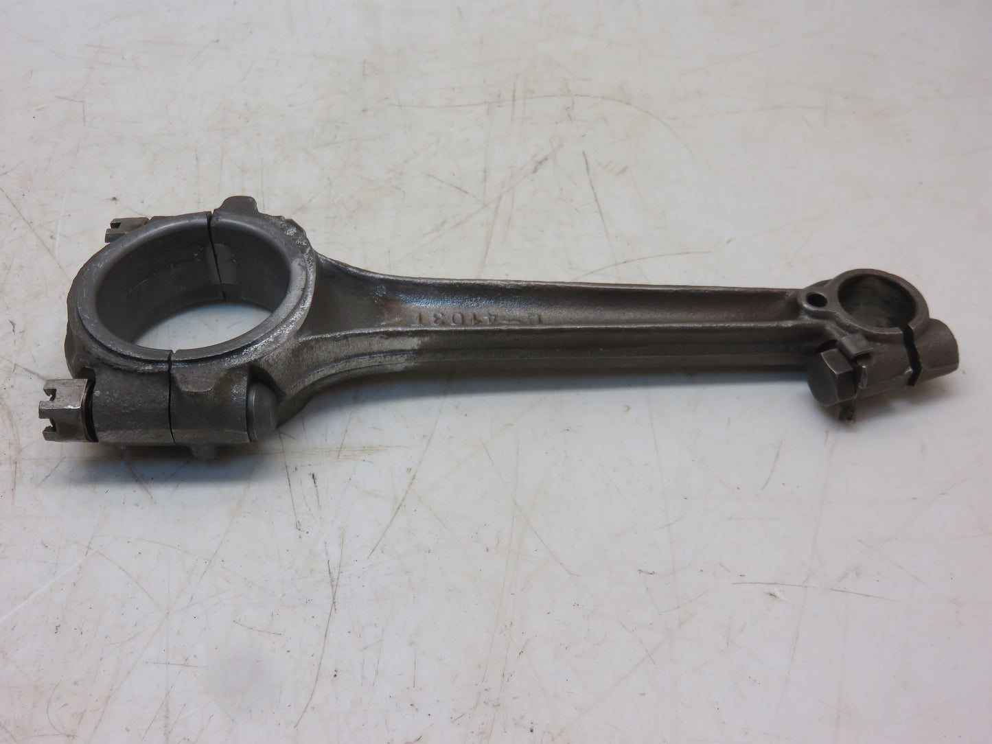L4103T, AL2759T John Deere Connecting Rod For L, LA, LI