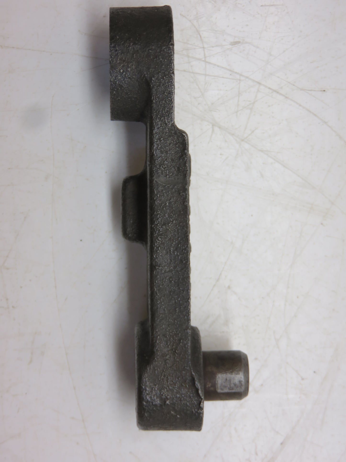 AF2367R, F2354R John Deere Pony Motor Transmission Shifter Arm For 70, 720, 730