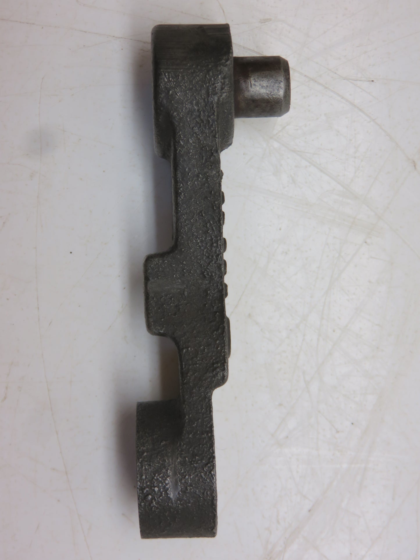 AF2367R, F2354R John Deere Pony Motor Transmission Shifter Arm For 70, 720, 730