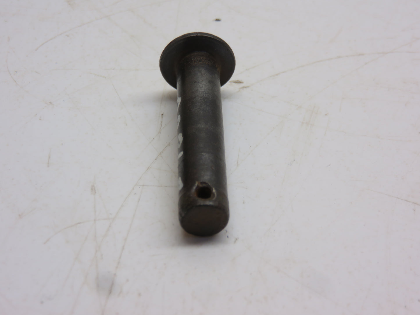 A986R John Deere Brake Pedal Pin For AR, AO, BR, D, R, 80, 820, 830