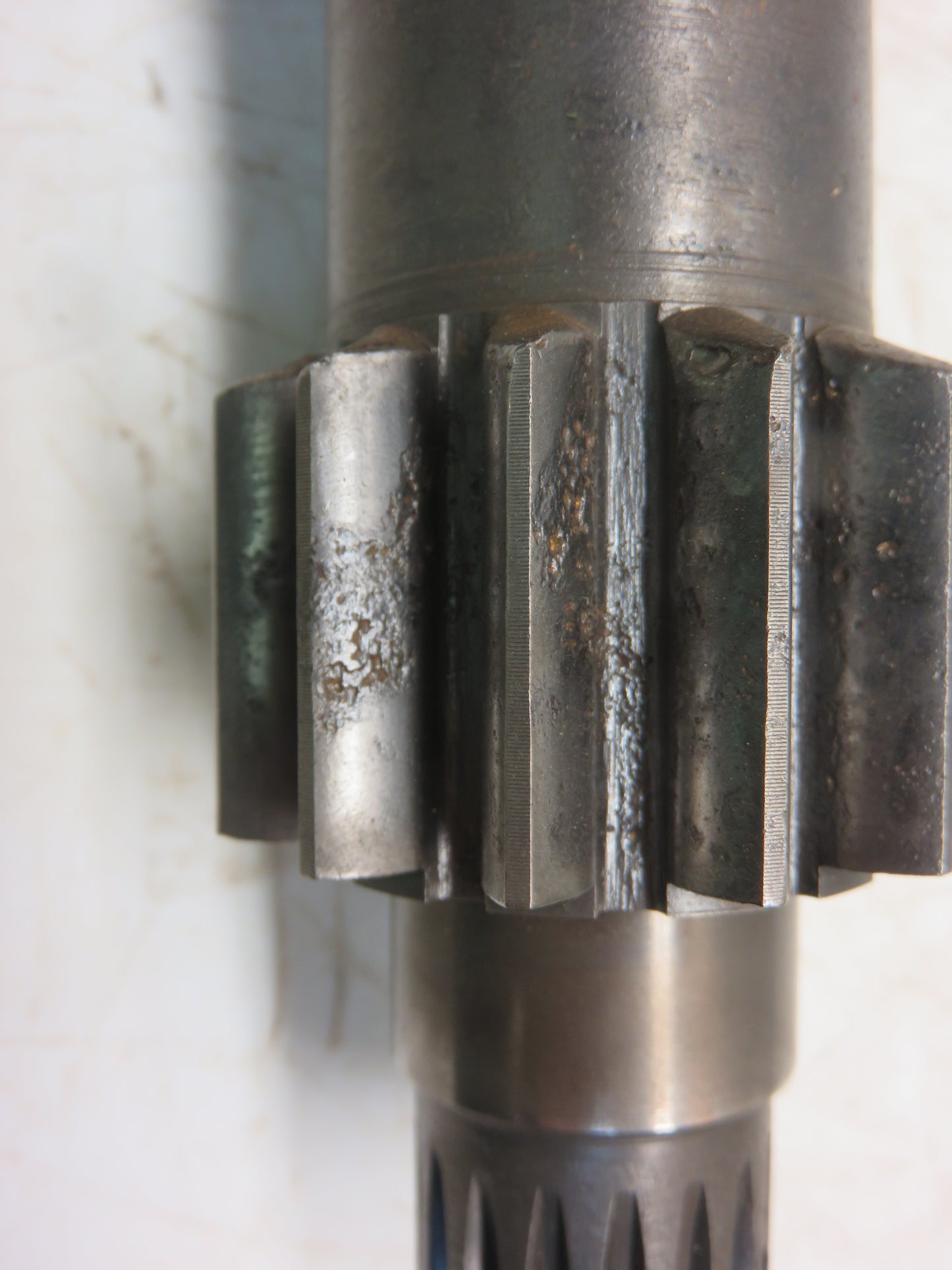 T10221T John Deere Transmission Input Shaft For 420, 430, 435