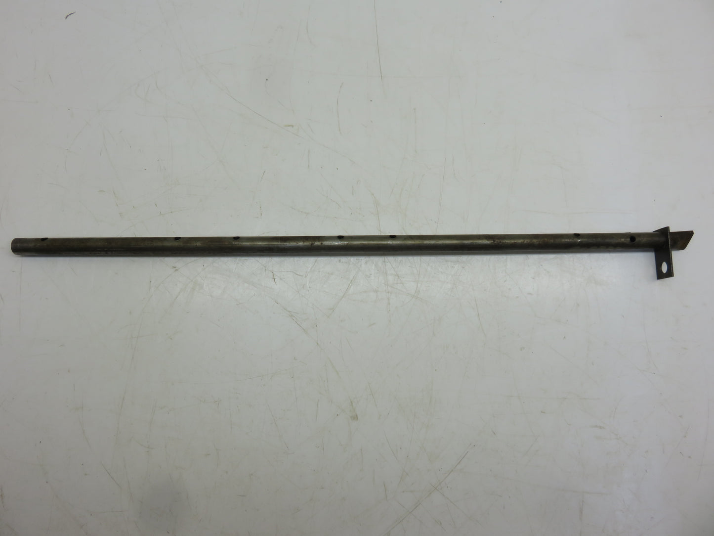 AR439R John Deere Transmission Oil Tube For R