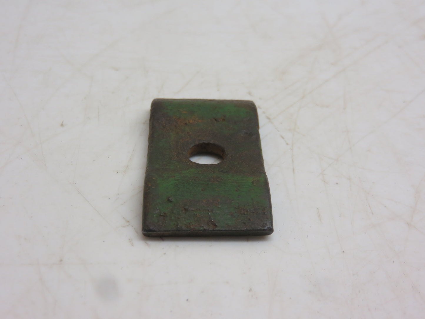 F2953R John Deere Hydraulic Line Clamp For 520, 620, 720, 530, 630, 730
