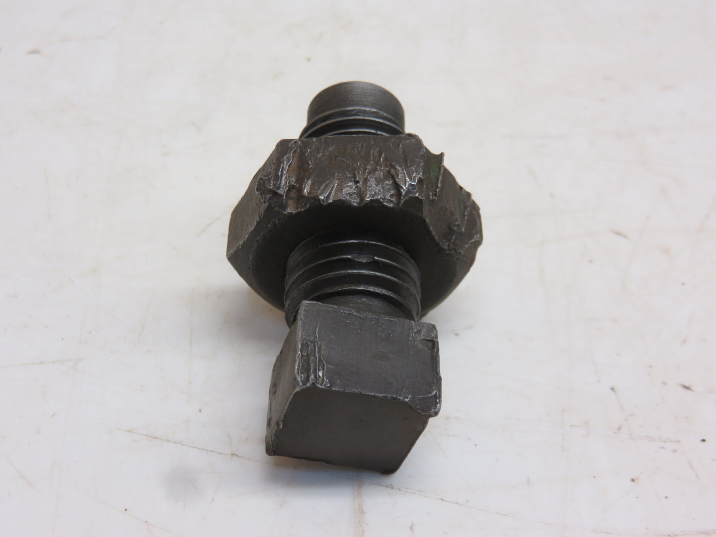 C618R, D2783R John Deere Left Hand Main Bearing Adjusting Screw For GP, GPWT