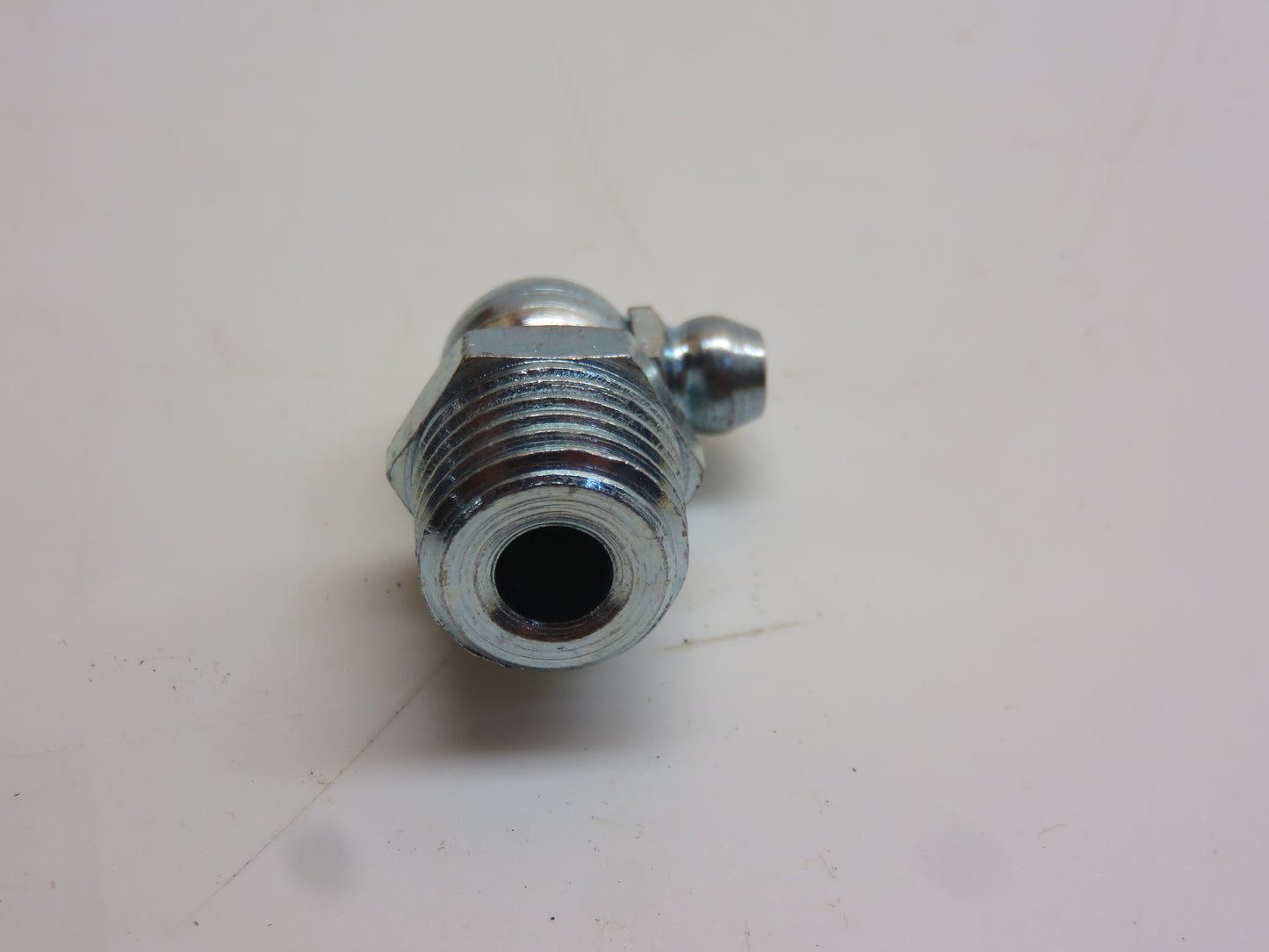 John Deere Fan Tube Grease Fitting For A, B, G, H, 50, 60, 70, 520, 620, 720, 530, 630, 730
