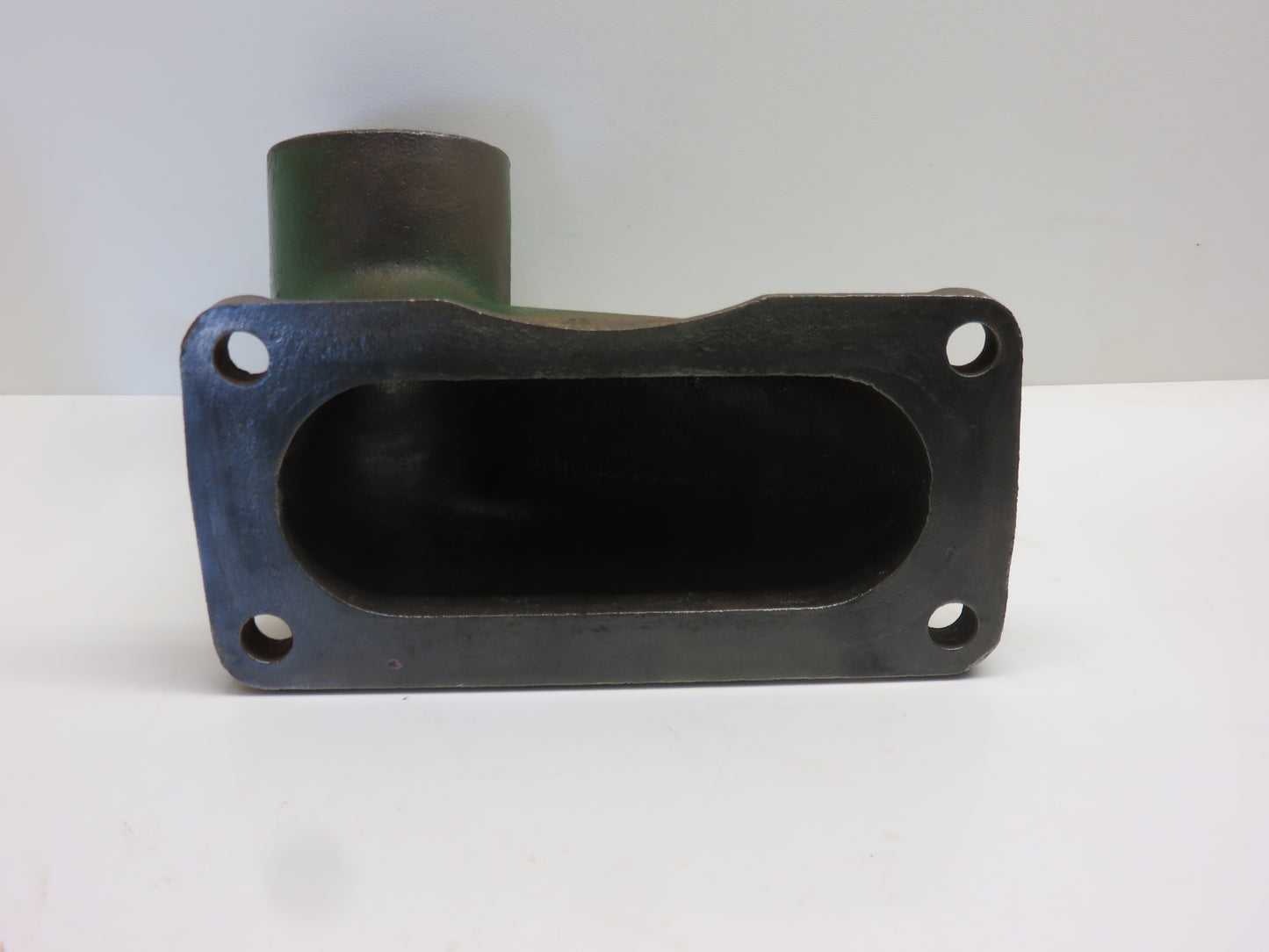 A5317R John Deere Cylinder Water Outlet For 60