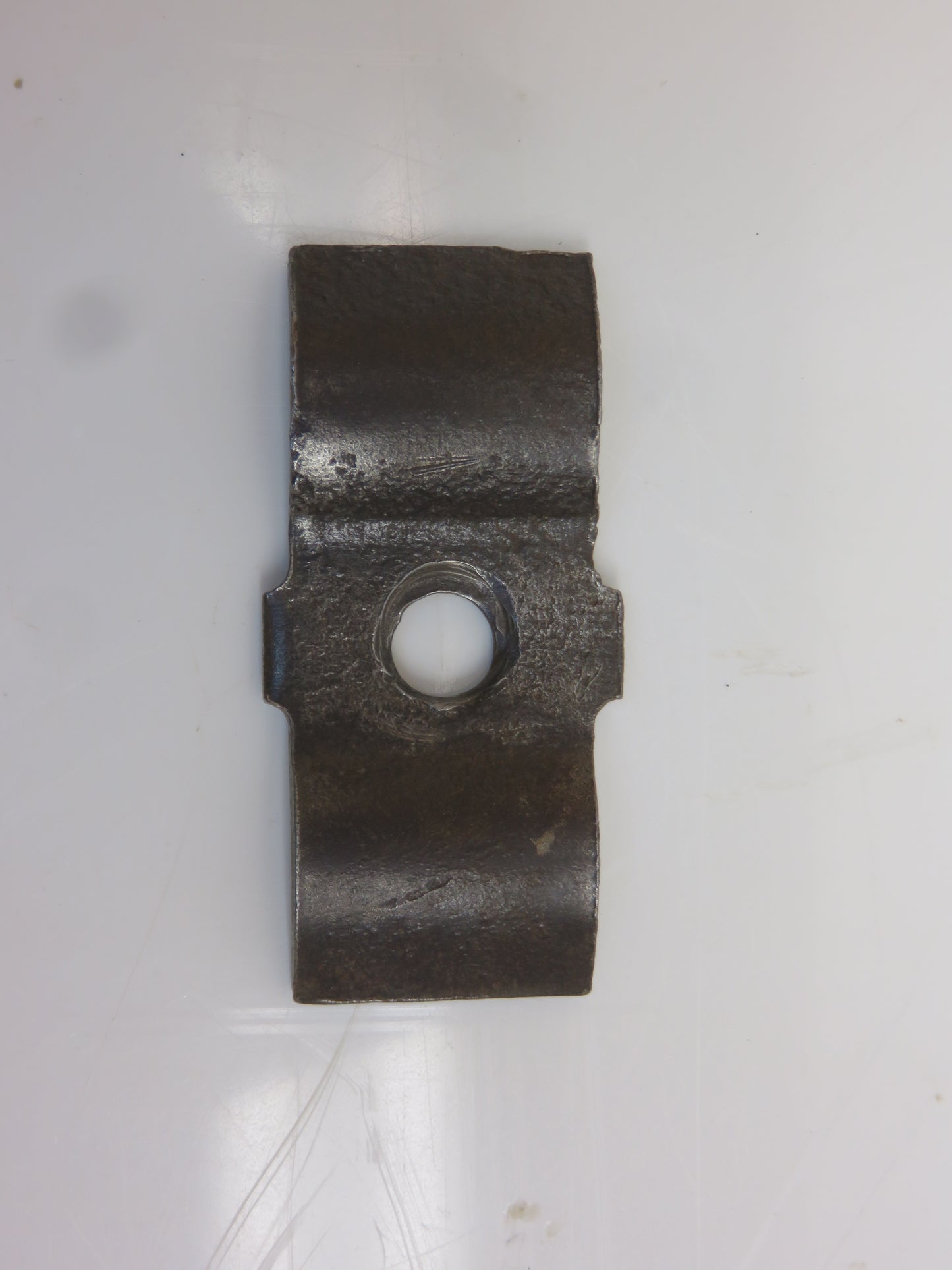 F1682R John Deere Power Steering Line Half Clamp For 60, 70, 520, 620, 720, 530, 630, 730